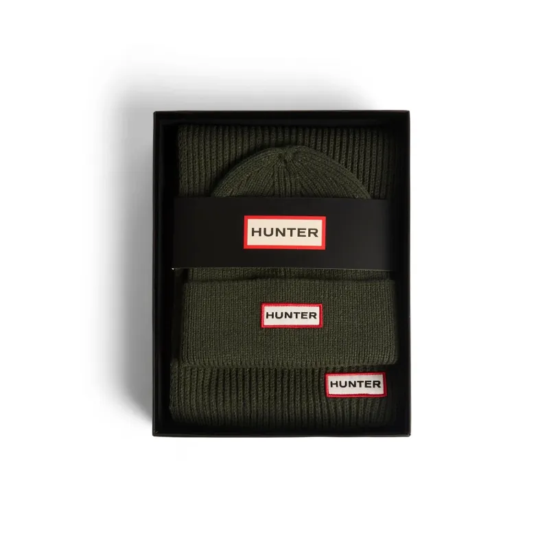 Hunter Jura Scarf And Beanie Box Set | Kambaba Green sold by The Foot Factory