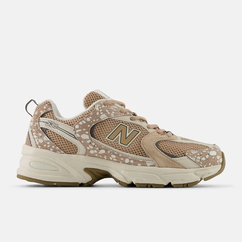 New Balance Unisex 530 Trainers | Speckled Taupe made by New Balance