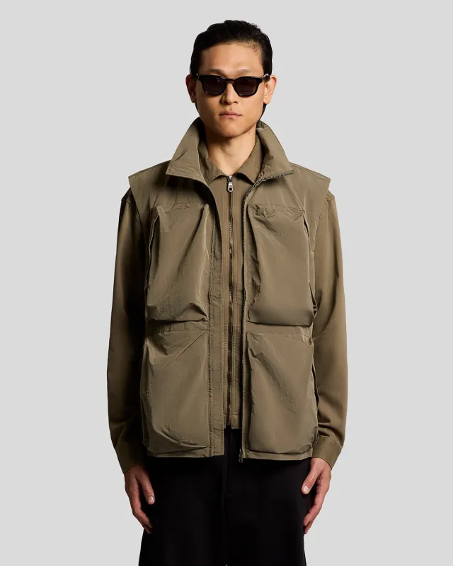 Lyle & Scott Mens Lightweight Ripstop Gilet | Khaki Ash sold by The Foot Factory