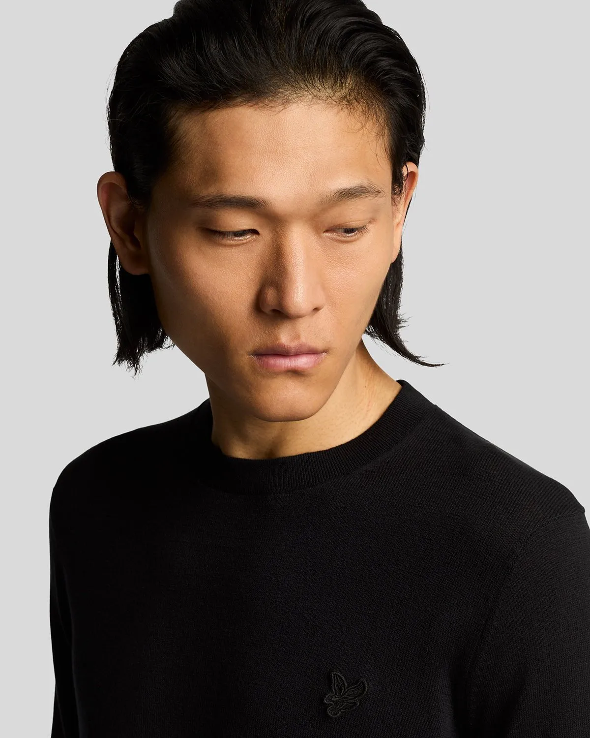 Lyle & Scott Mens Superfine Cotton Crew Neck Jumper | Jet Black sold by The Foot Factory product image thumbnail 4