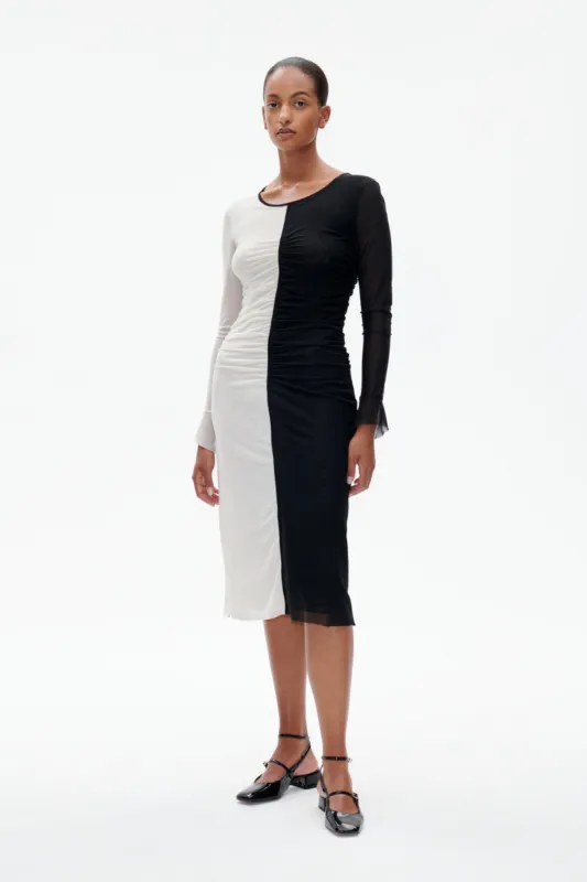 JANIS | Black and Jet sold by Baum und Pferdgarten