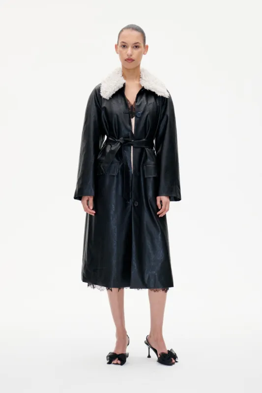 DELIZE COAT | Black sold by Baum und Pferdgarten