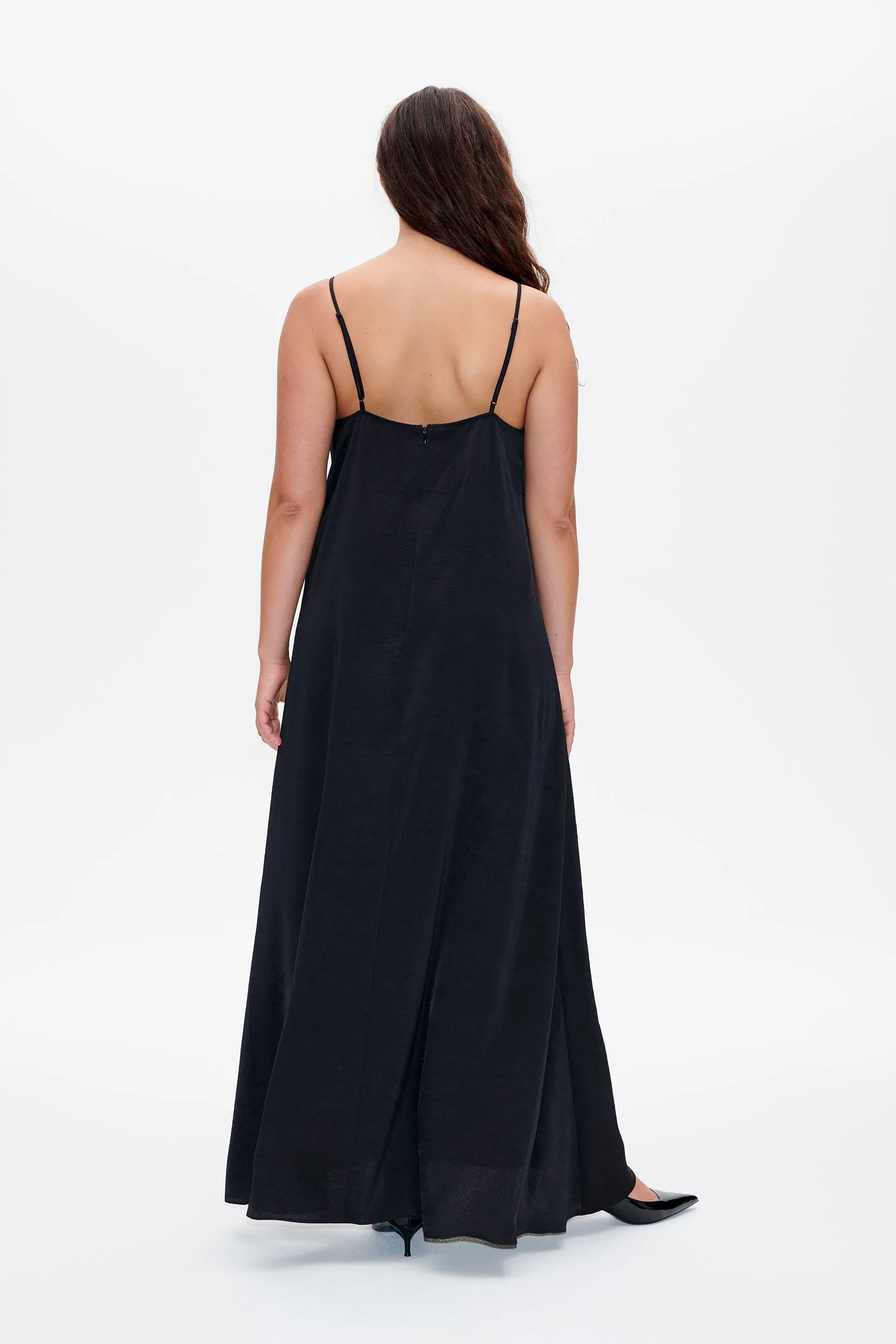 AYDA DRESS | Black sold by Baum und Pferdgarten product image thumbnail 2