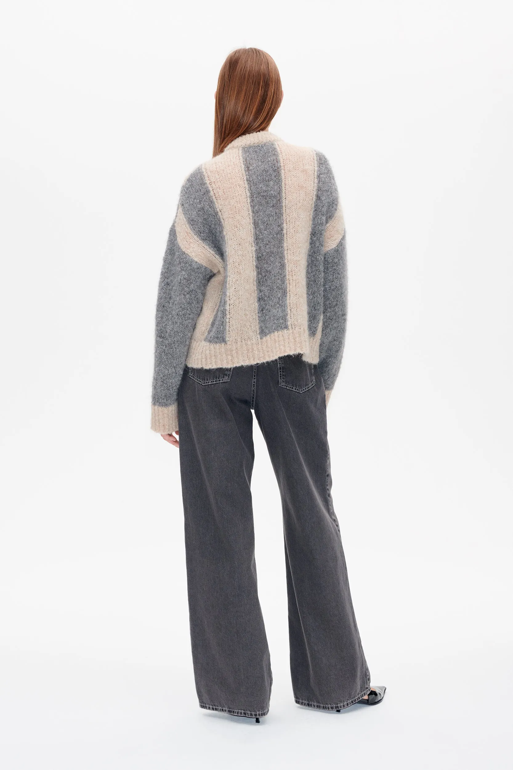 CHRIS CARDIGAN | Oxford Tan Grey sold by Baum und Pferdgarten product image thumbnail 2