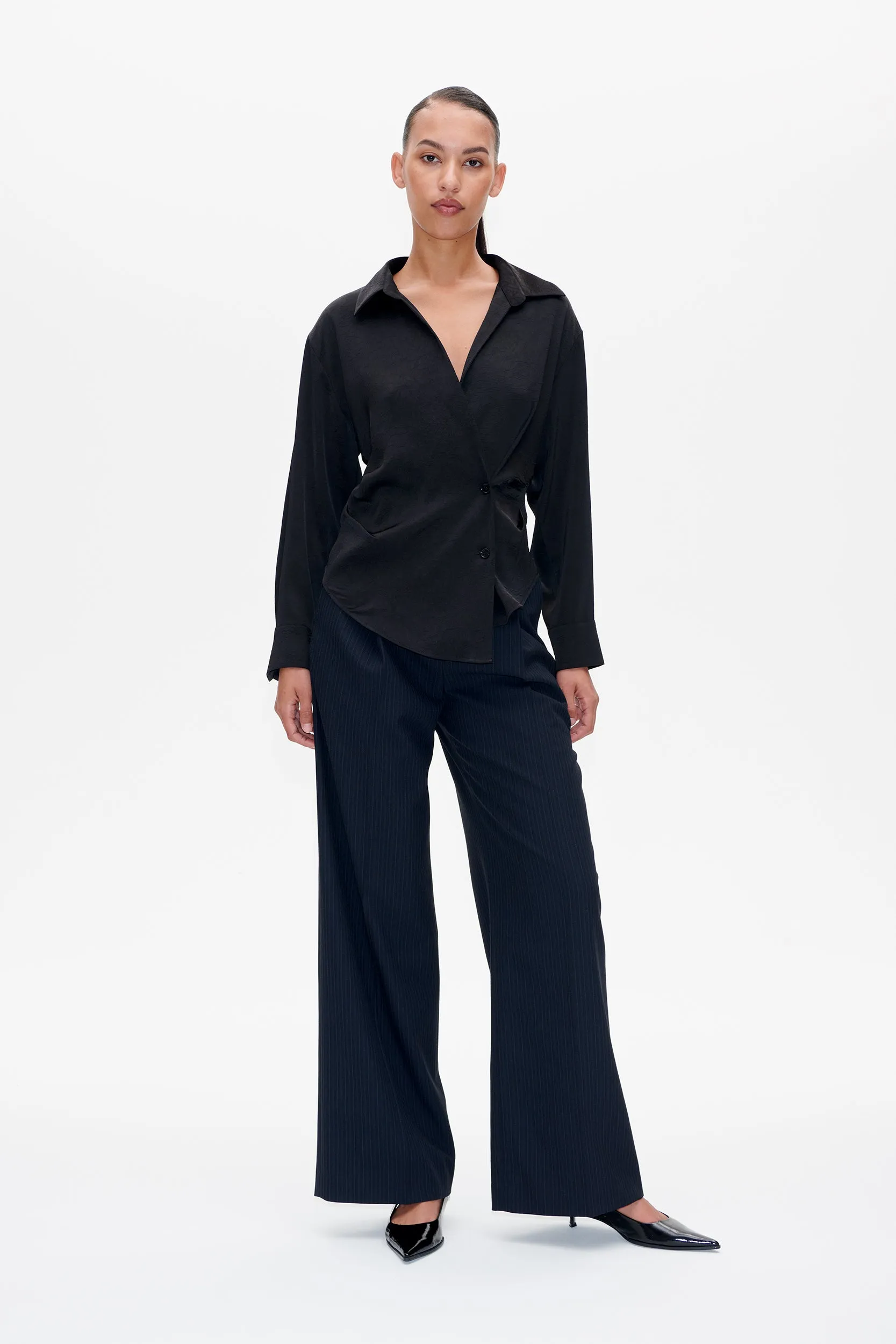 MALUCA SHIRT | Black sold by Baum und Pferdgarten