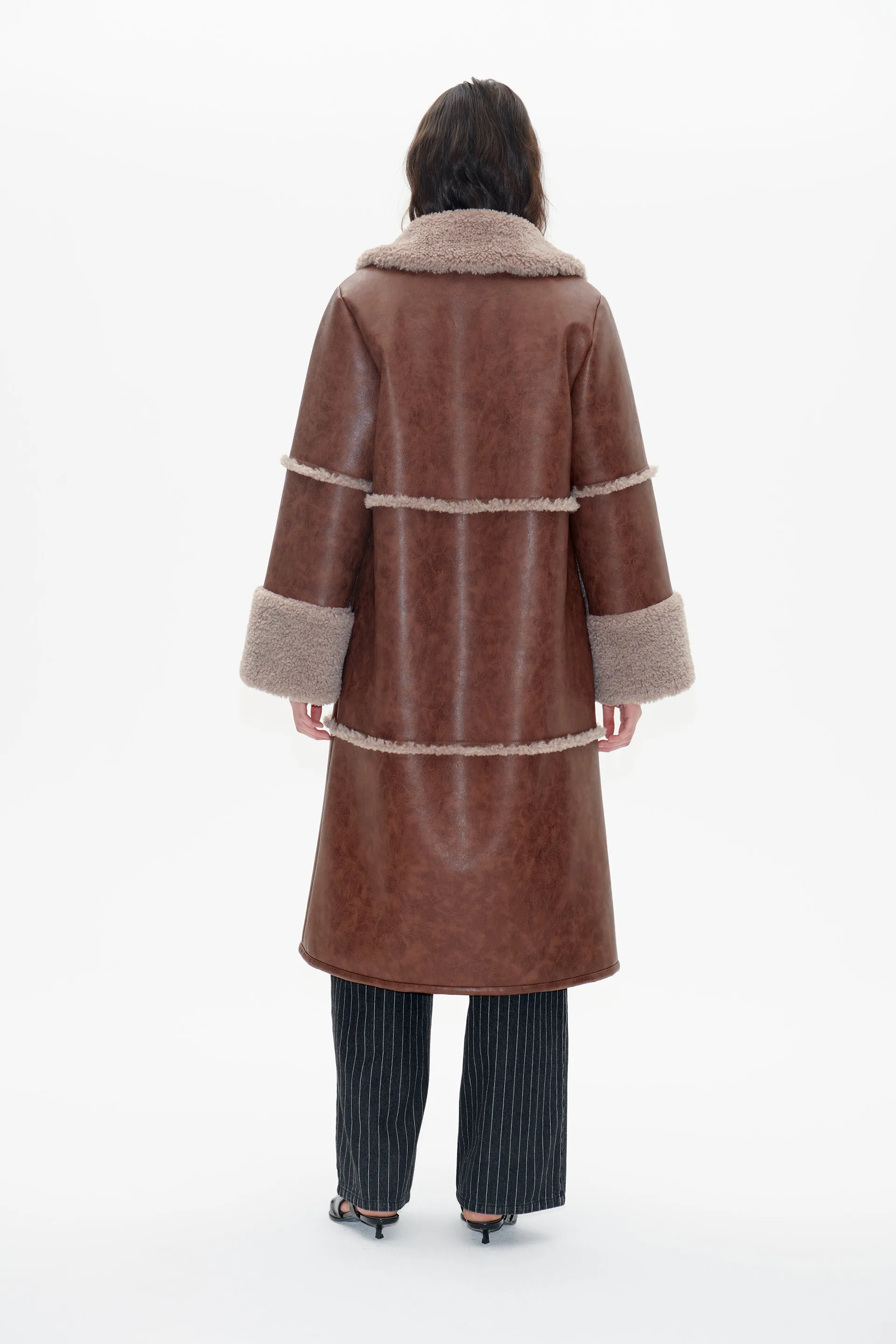 DAFNE COAT | Washed Java sold by Baum und Pferdgarten product image thumbnail 2