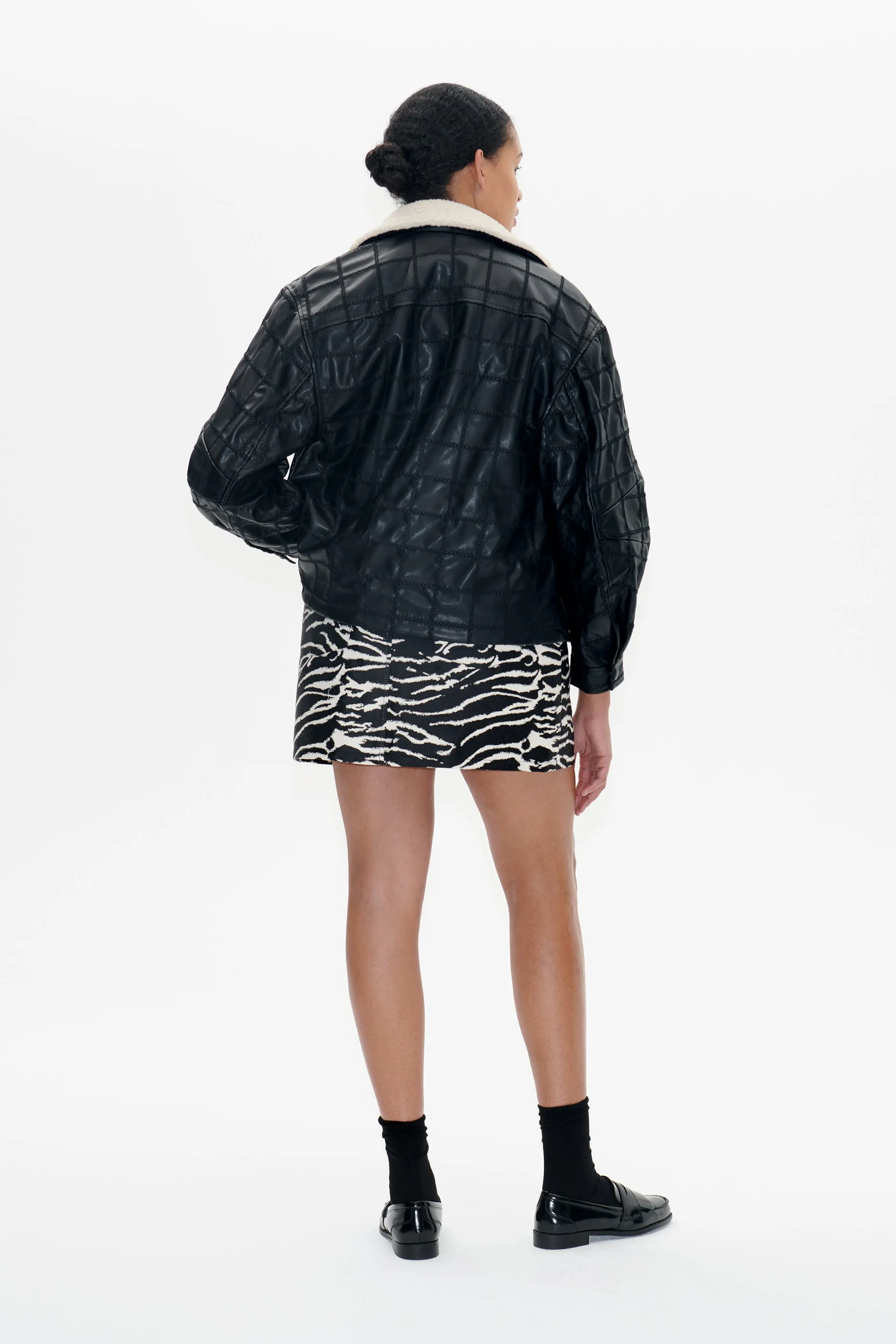 BETHA JACKET | Black sold by Baum und Pferdgarten product image thumbnail 2