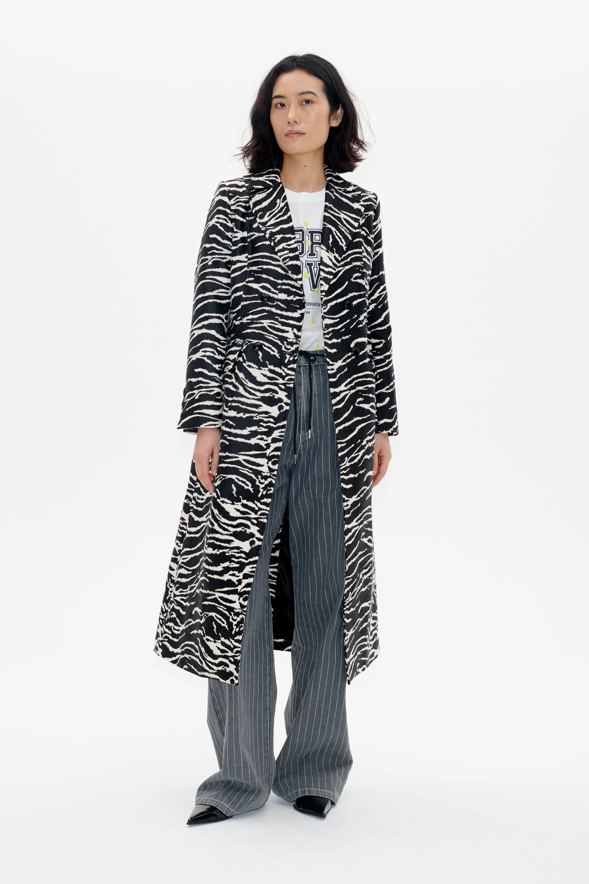 DIANA COAT | Black Whisper Zebra sold by Baum und Pferdgarten
