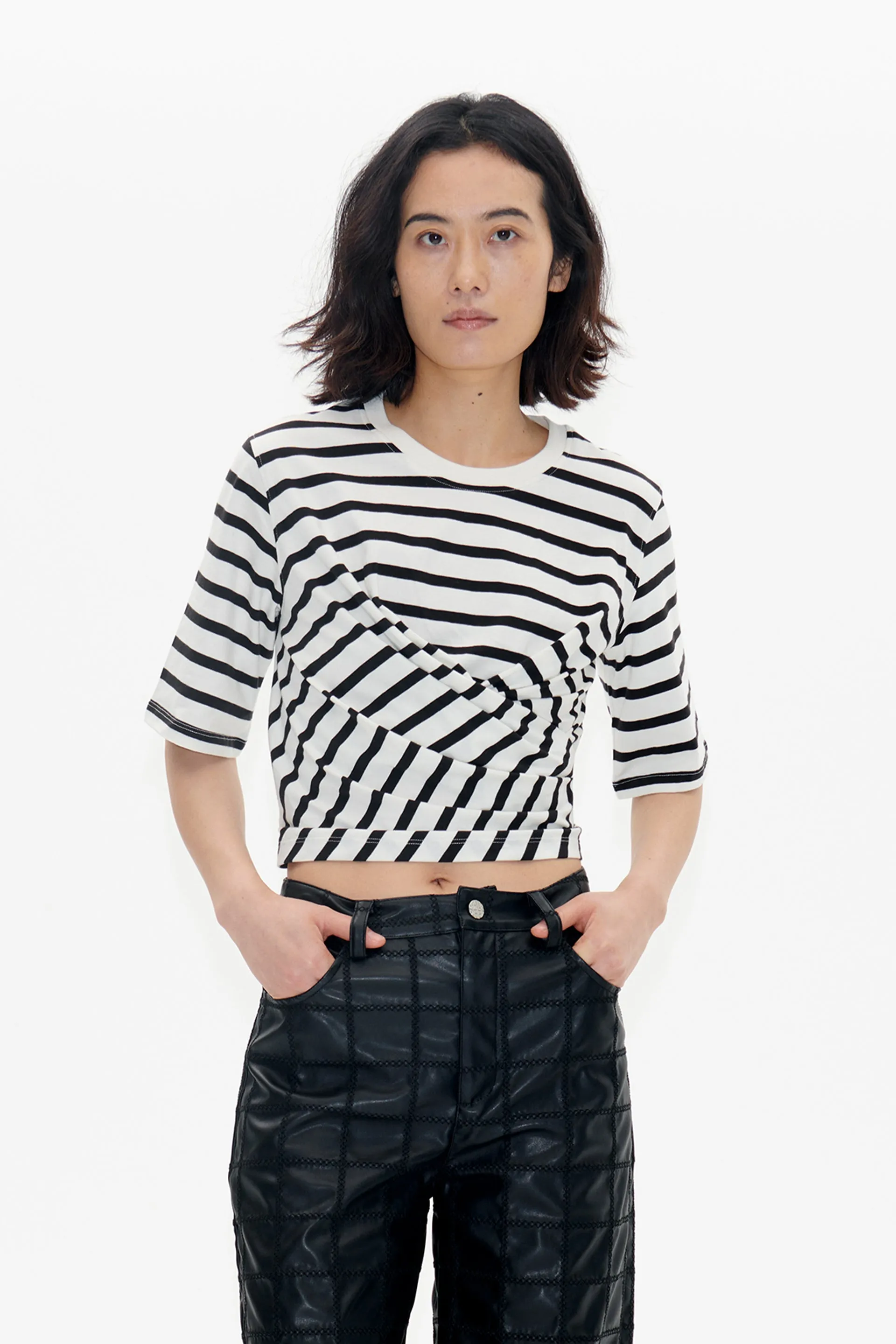 JALYA TOP | Black Whisper Stripe sold by Baum und Pferdgarten product image thumbnail 4