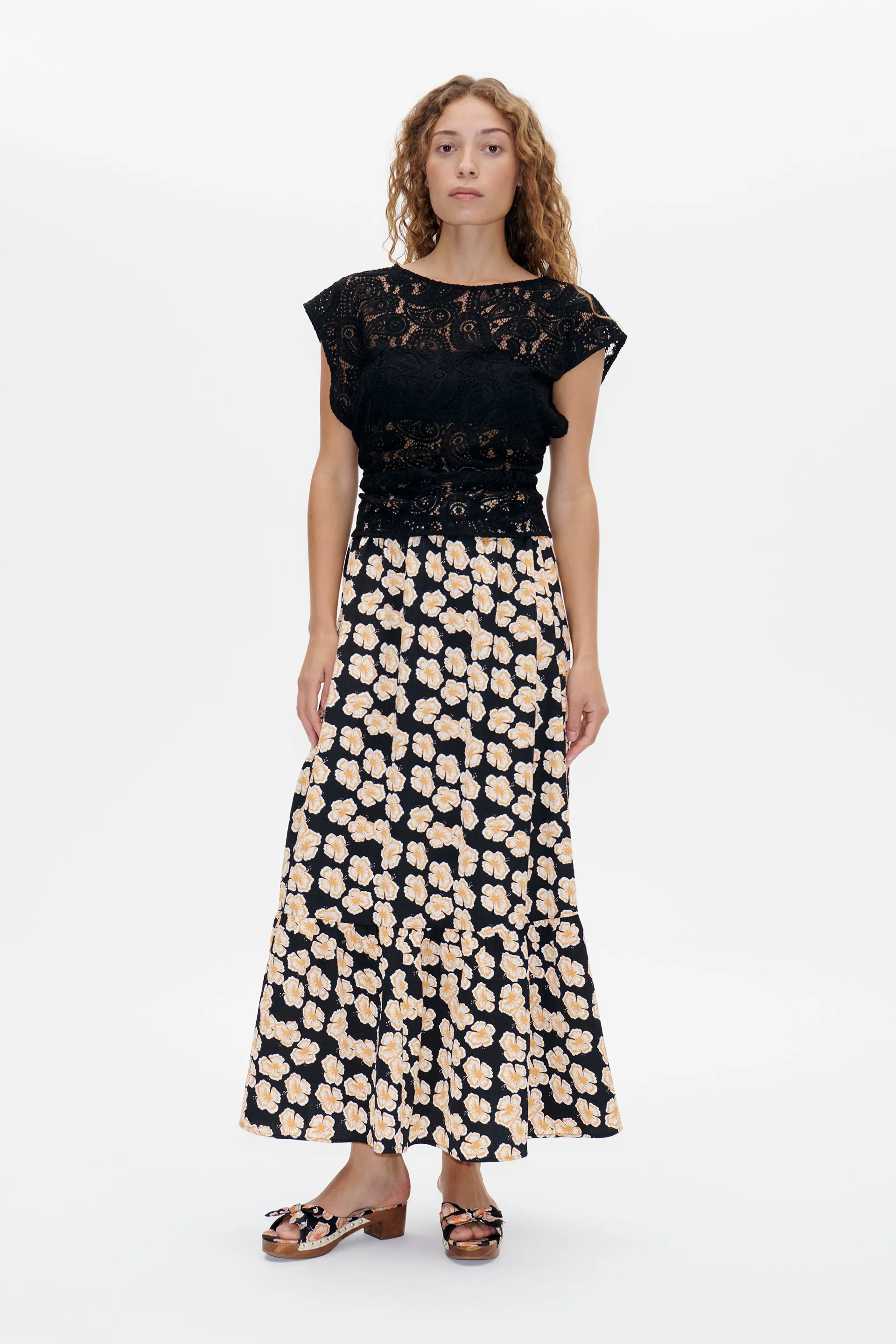 SANGA SKIRT | Orange Hawaii Flower sold by Baum und Pferdgarten