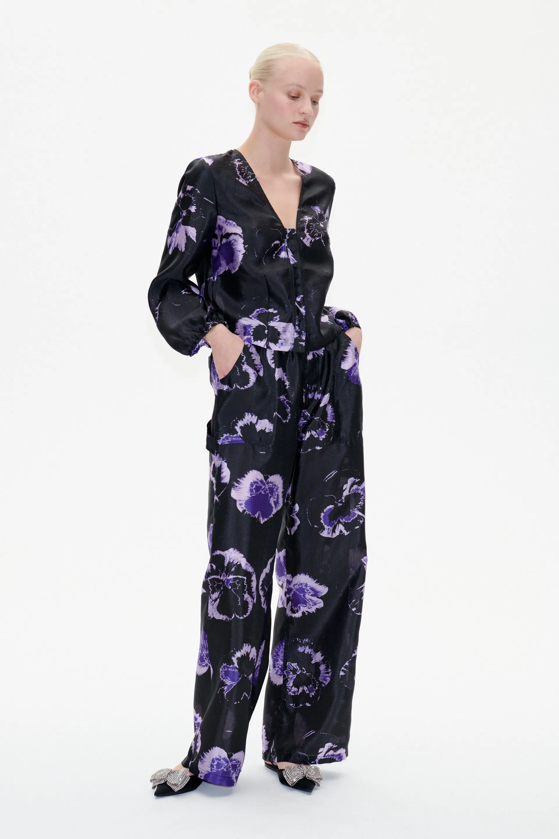 MIRIANA BLOUSE | Purple Pansy sold by Baum und Pferdgarten