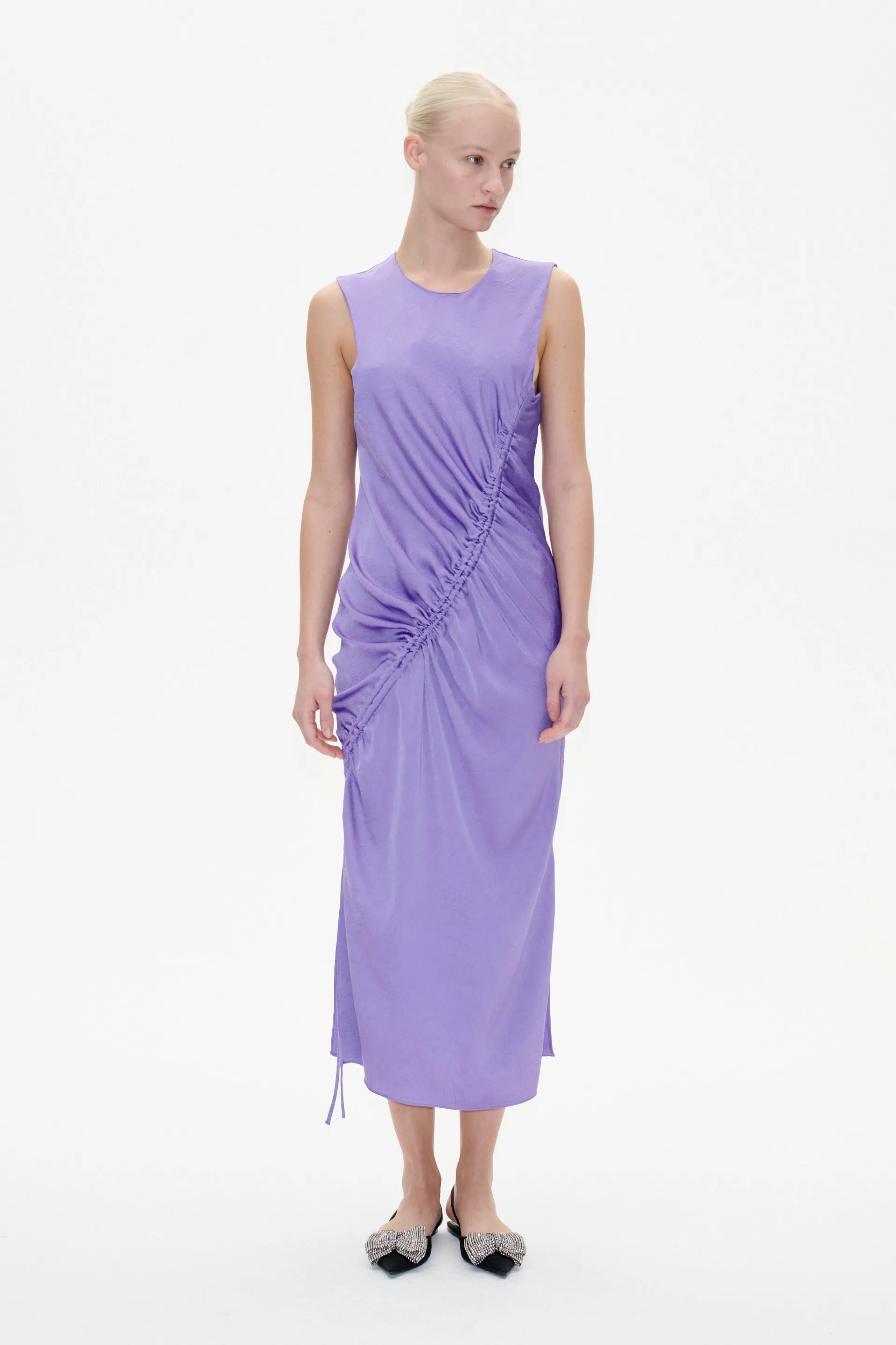 ALLANNA DRESS | Dahlia Purple sold by Baum und Pferdgarten