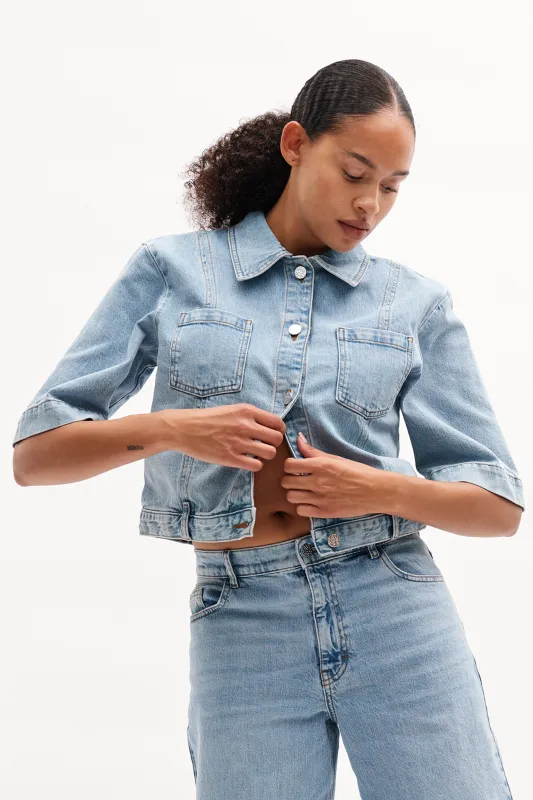 NO 05 SHIRT | Washed Light Blue sold by Baum und Pferdgarten