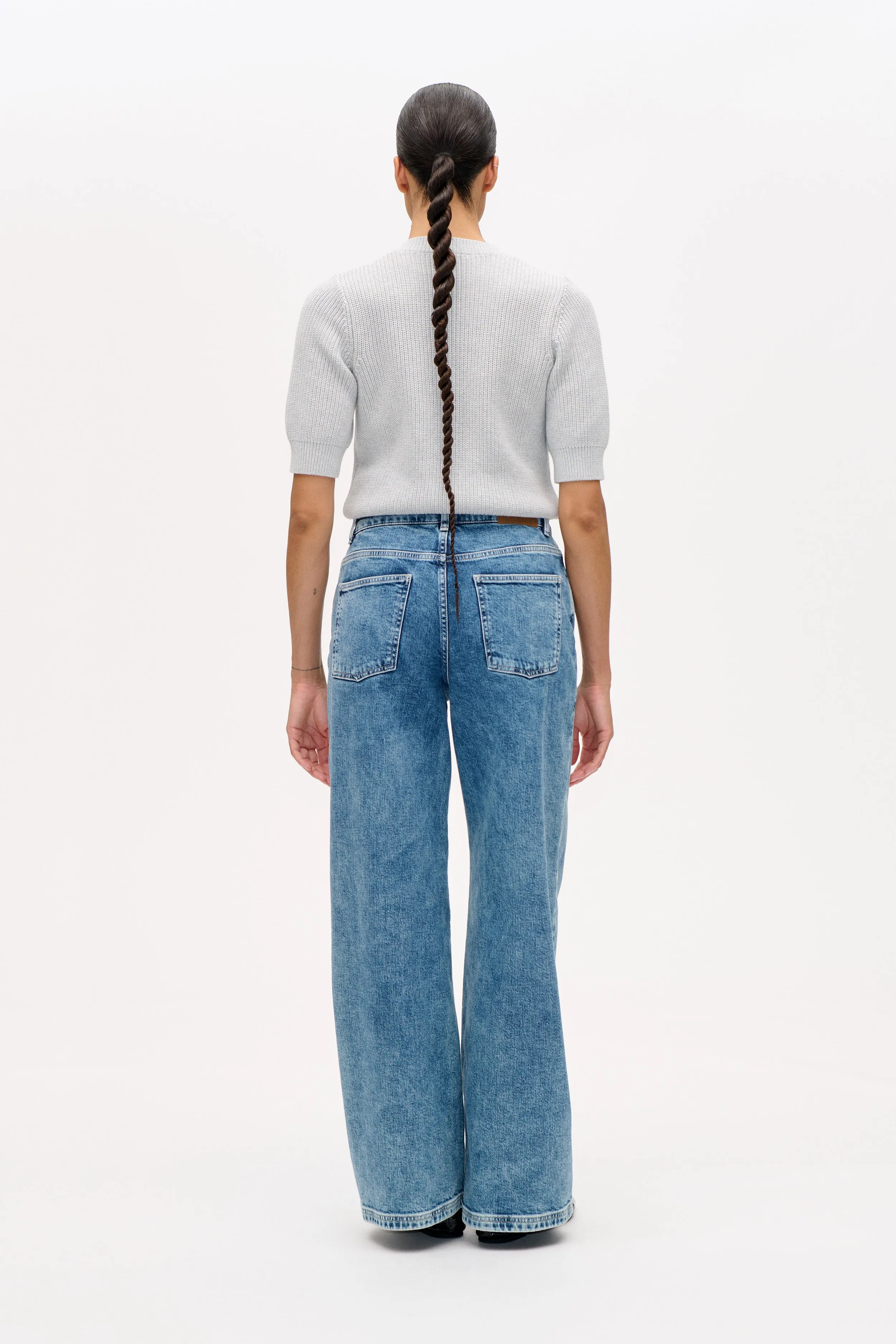 NAMRA JEANS | Light Denim Wash sold by Baum und Pferdgarten product image thumbnail 2