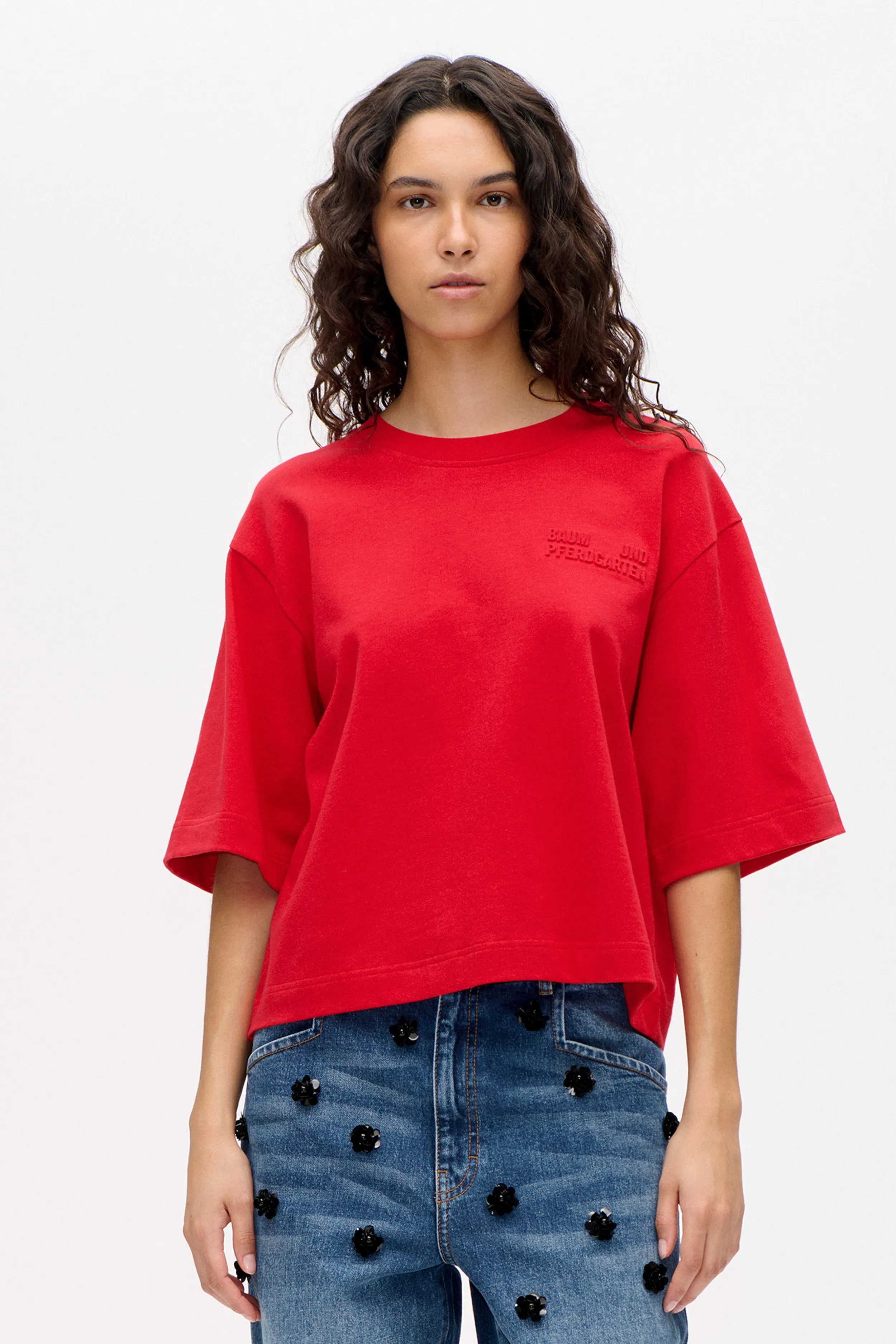JIANA T-SHIRT | Crimson Red sold by Baum und Pferdgarten product image thumbnail 2
