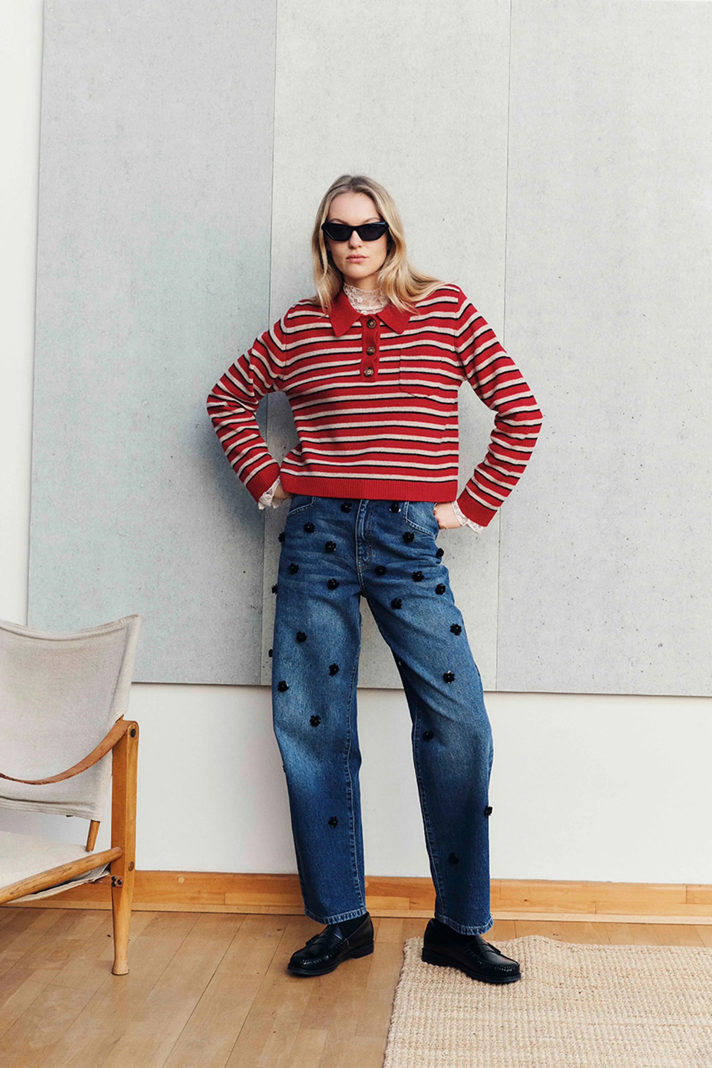 NARANE JEANS | Denim Sequince Flower sold by Baum und Pferdgarten product image thumbnail 3