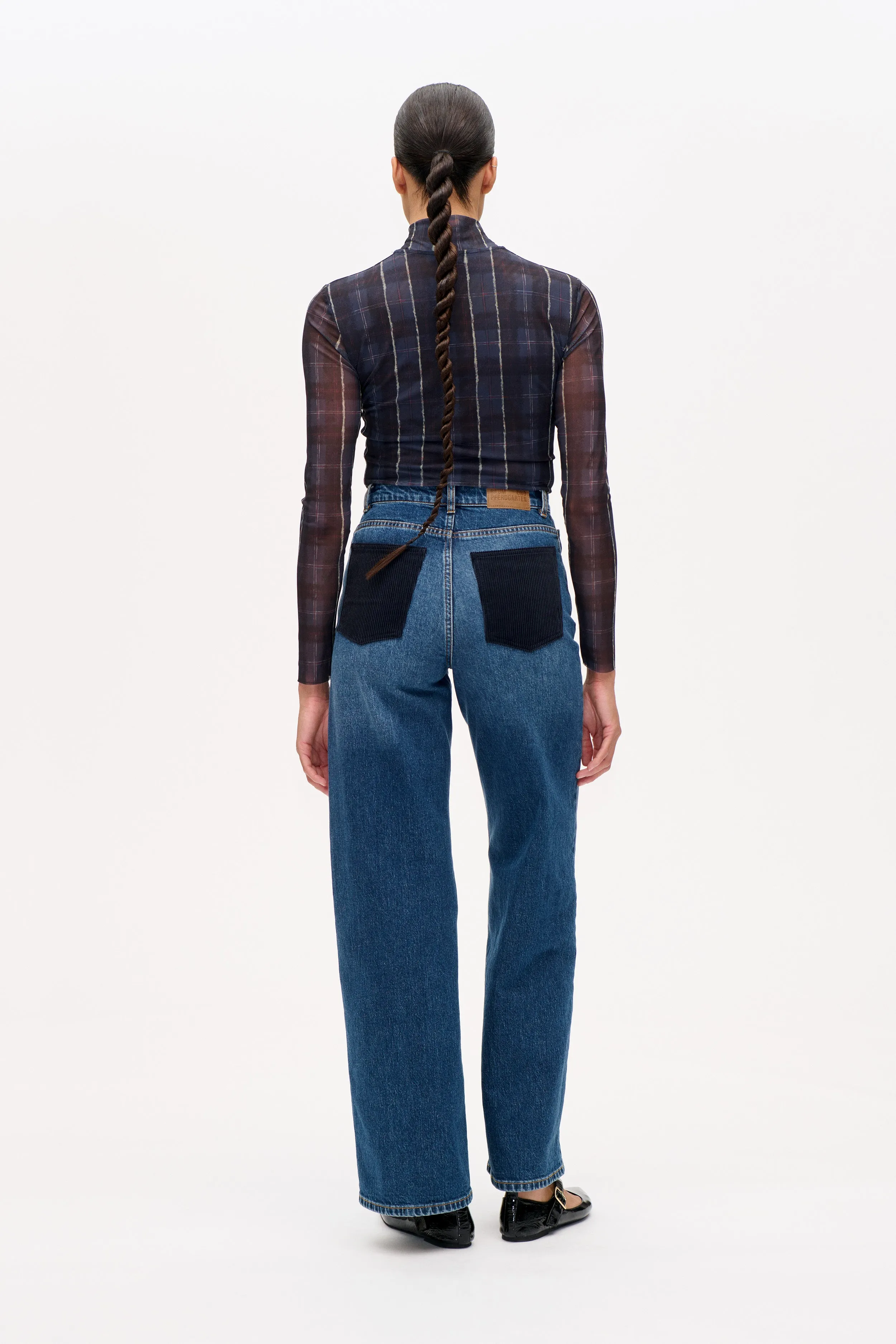 NINI JEANS | Worn Out Blue sold by Baum und Pferdgarten product image thumbnail 2