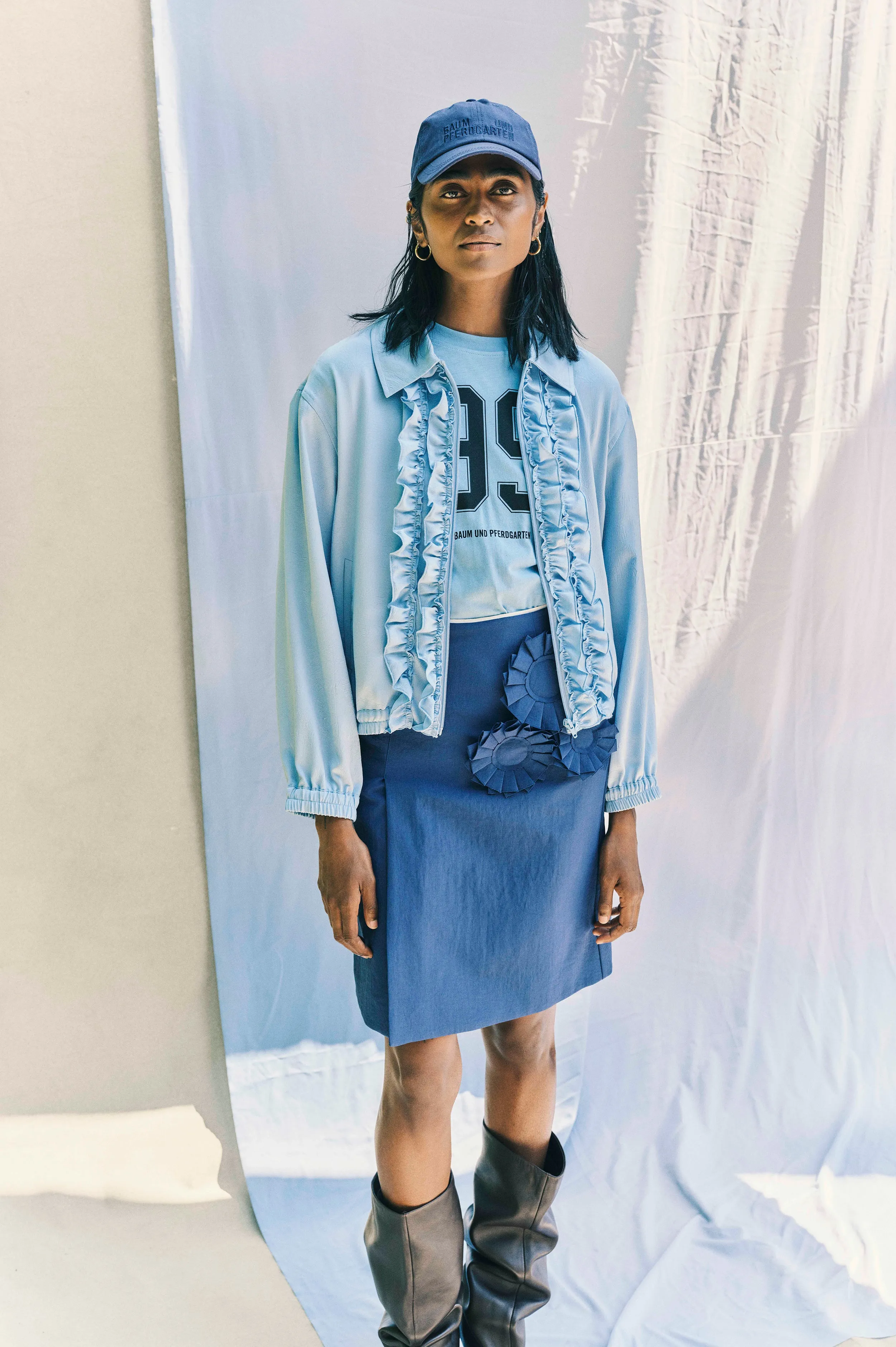 JULY TOP | Dusk Blue sold by Baum und Pferdgarten product image thumbnail 4