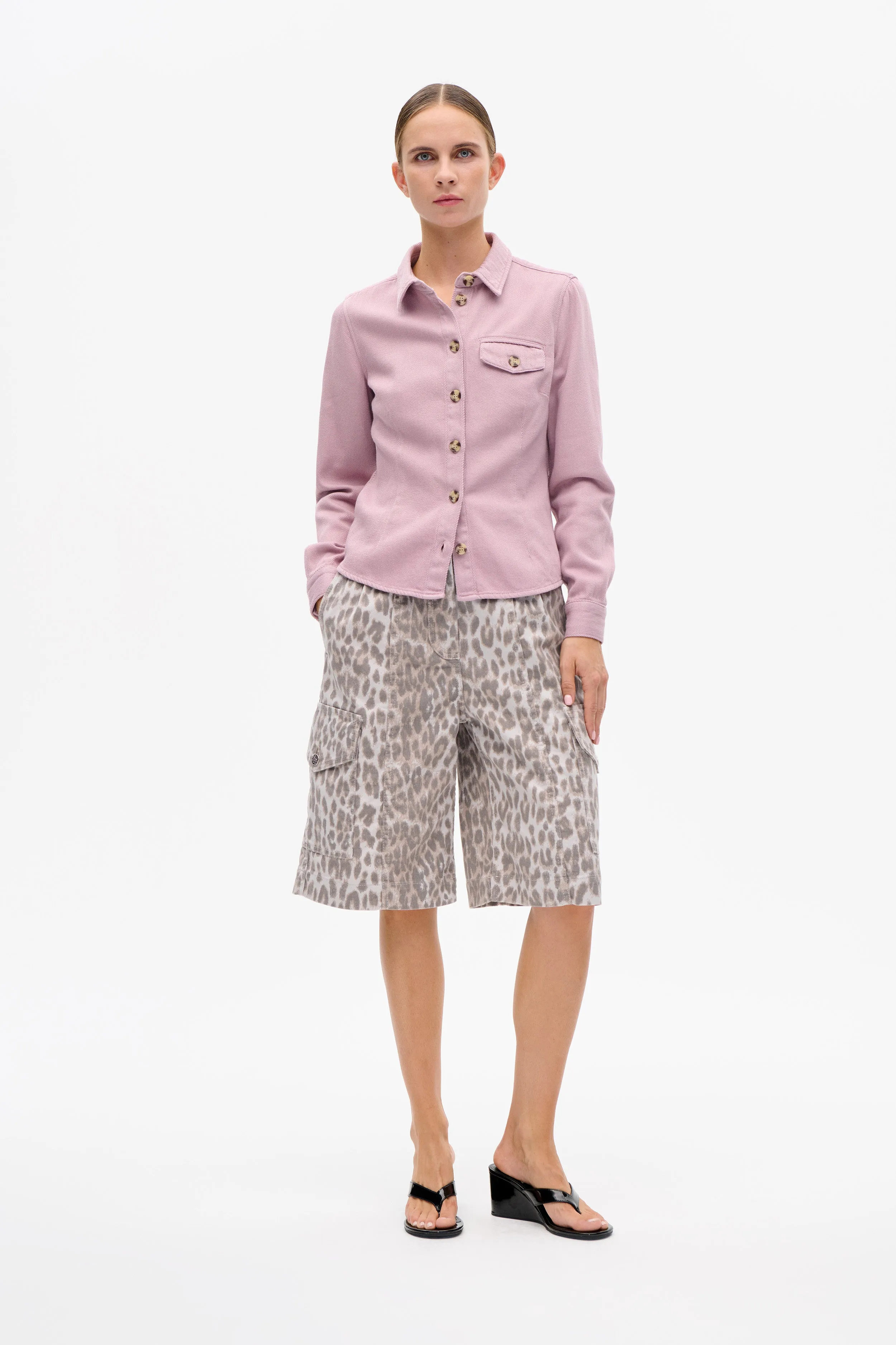 MOLIEN SHIRT | Dawn Pink sold by Baum und Pferdgarten product image thumbnail 2