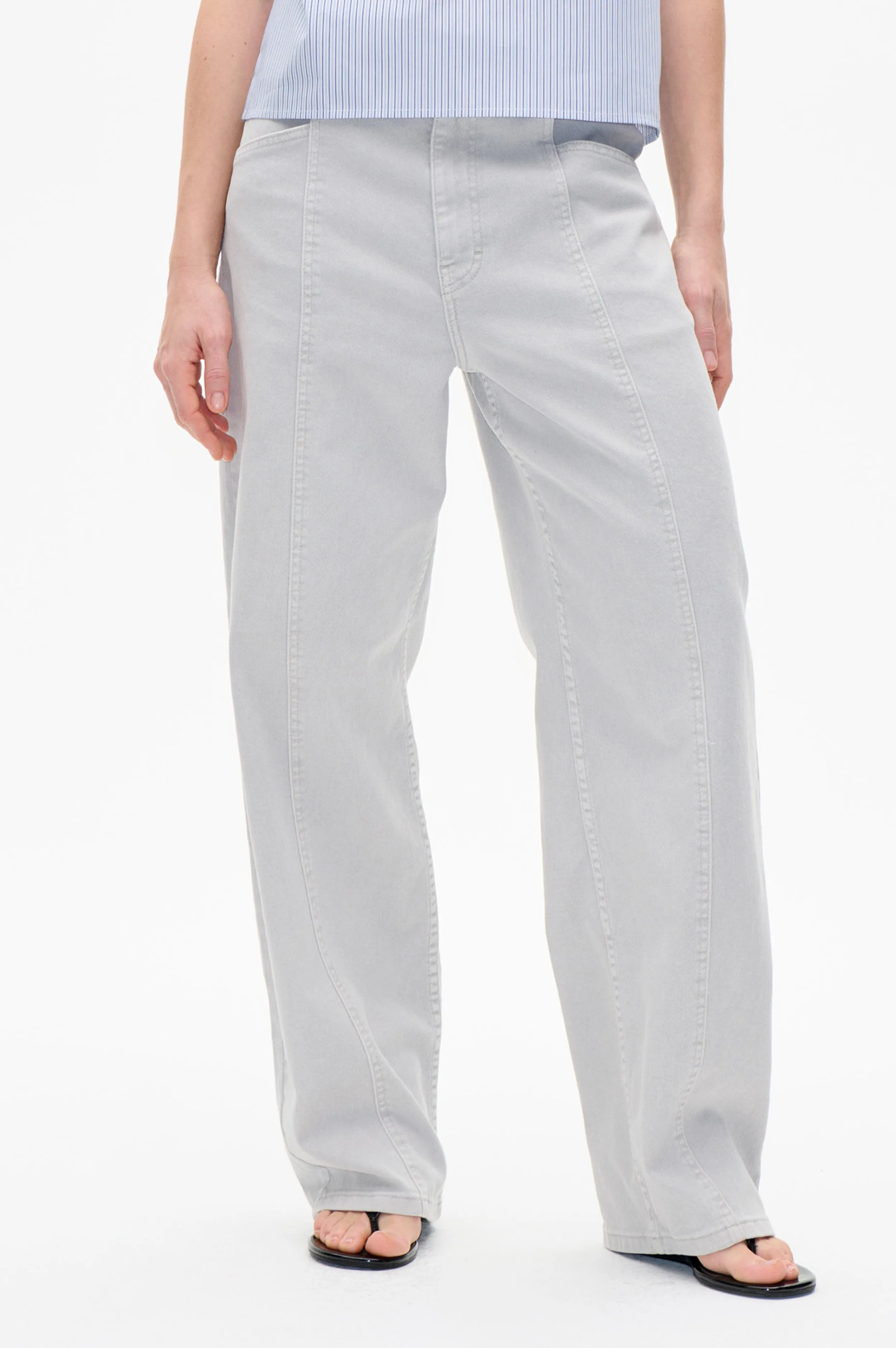 NARA JEANS | Opal Gray sold by Baum und Pferdgarten product image thumbnail 3