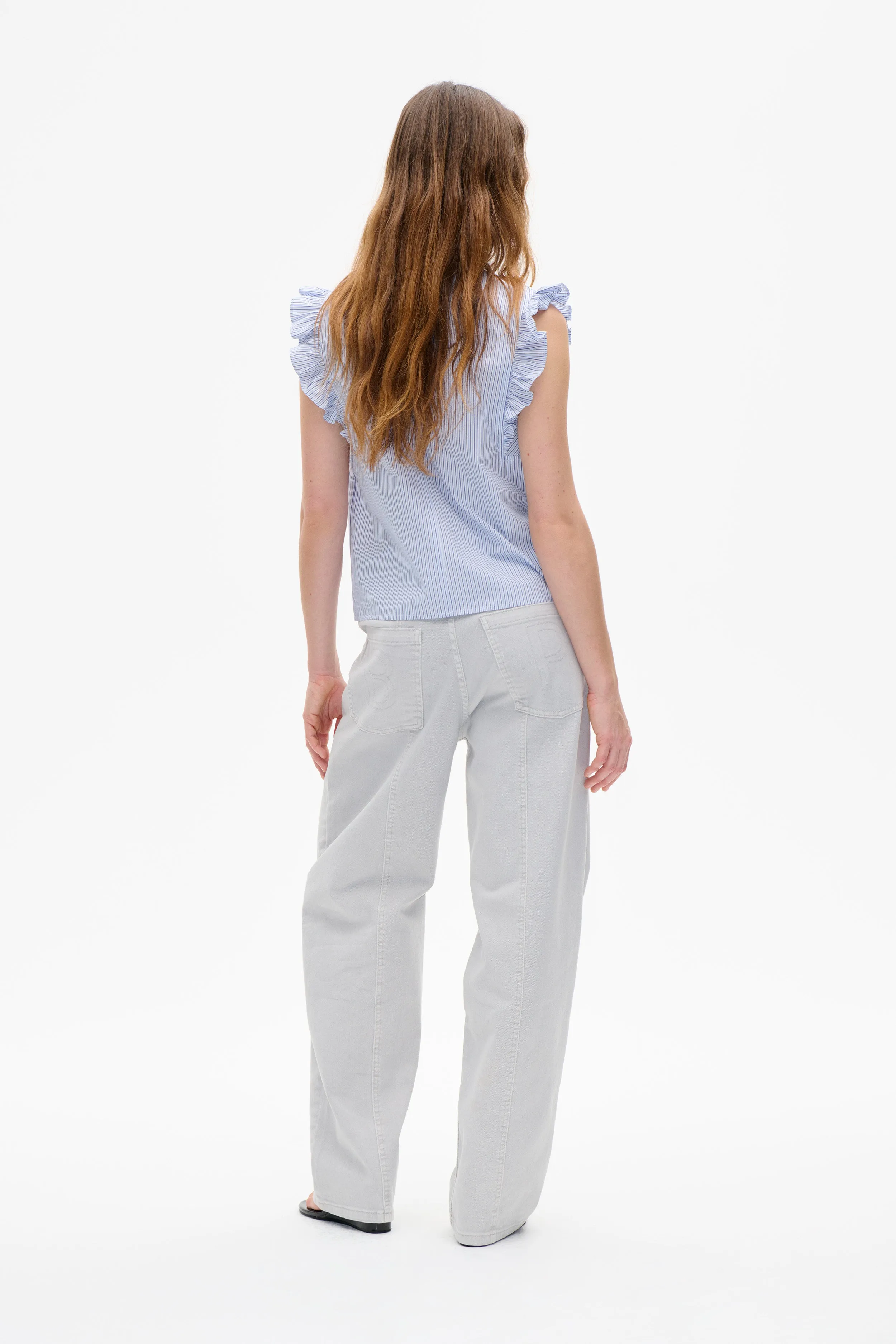 NARA JEANS | Opal Gray sold by Baum und Pferdgarten product image thumbnail 2