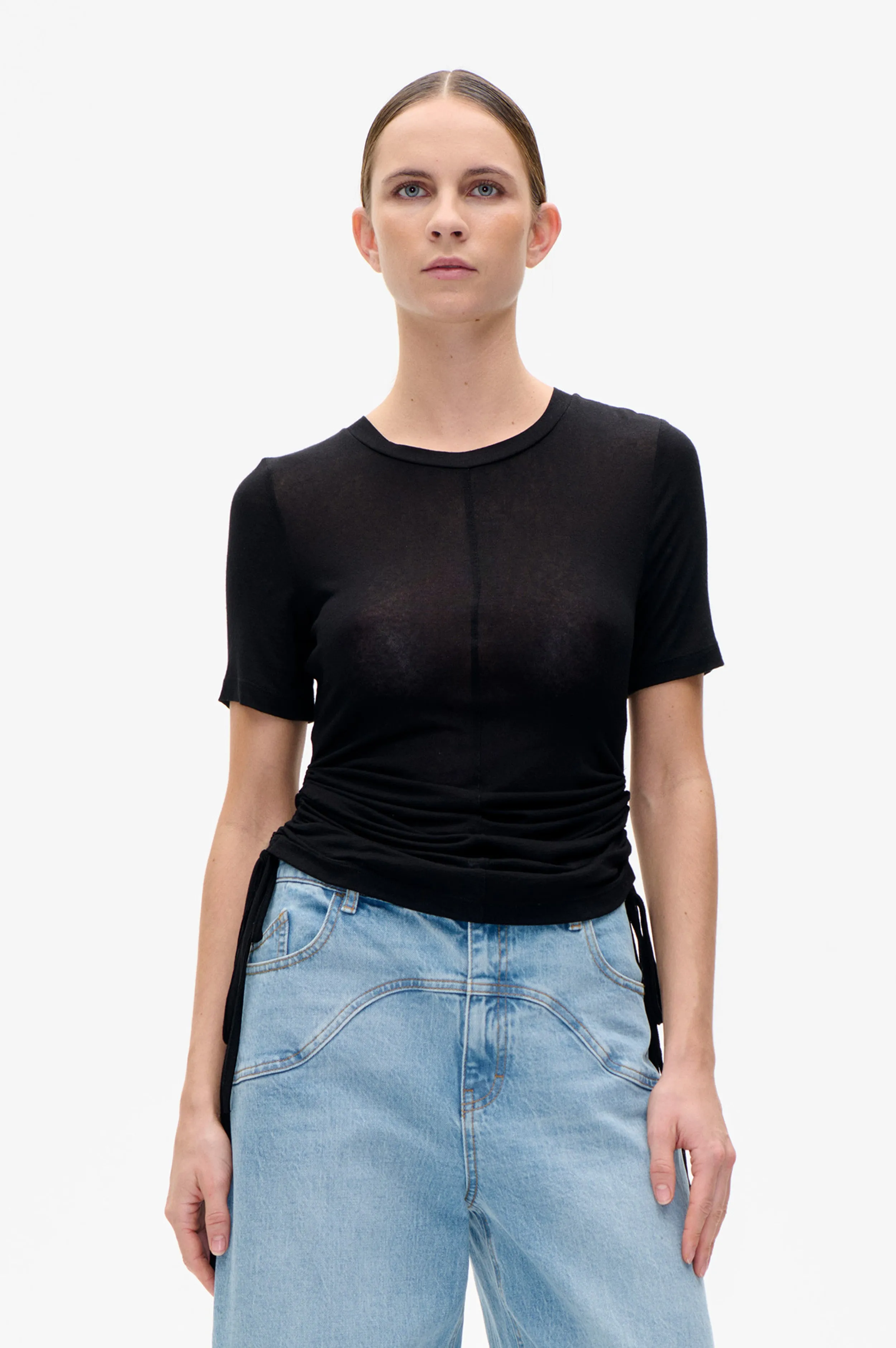 JELVA T-SHIRT | Black sold by Baum und Pferdgarten
