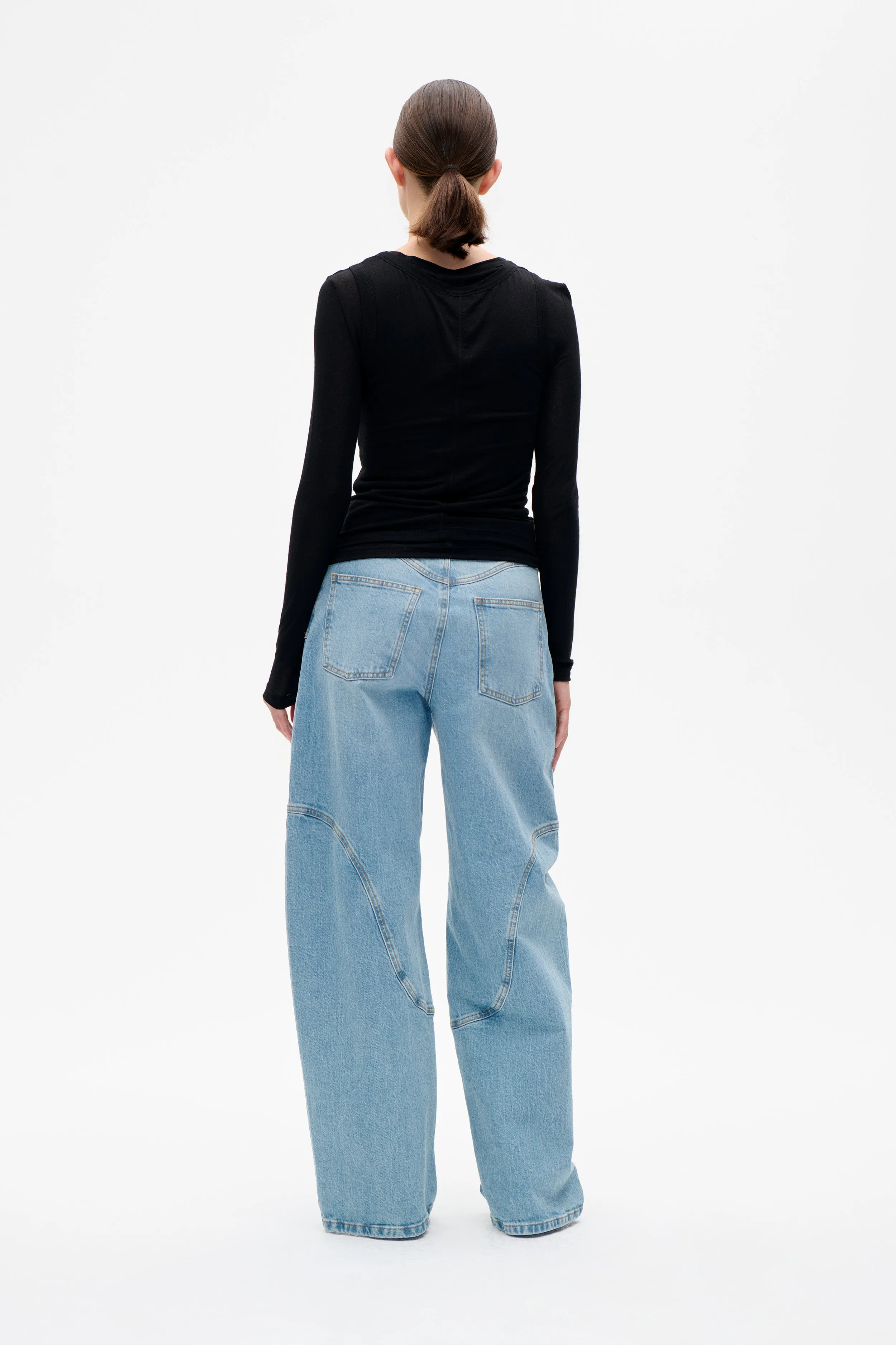 JAMILAH T-SHIRT | Black sold by Baum und Pferdgarten product image thumbnail 3