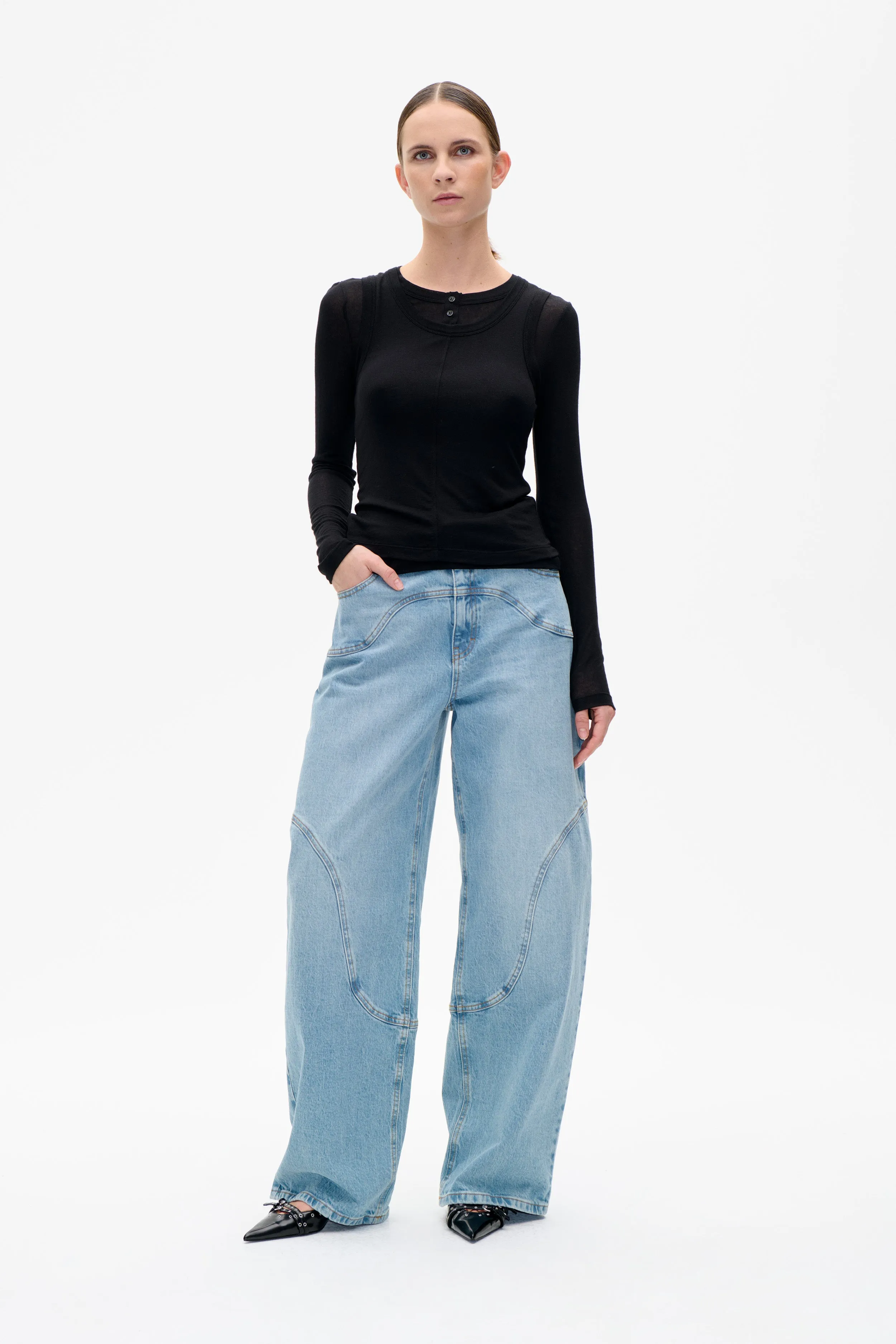 JAMILAH T-SHIRT | Black sold by Baum und Pferdgarten product image thumbnail 2
