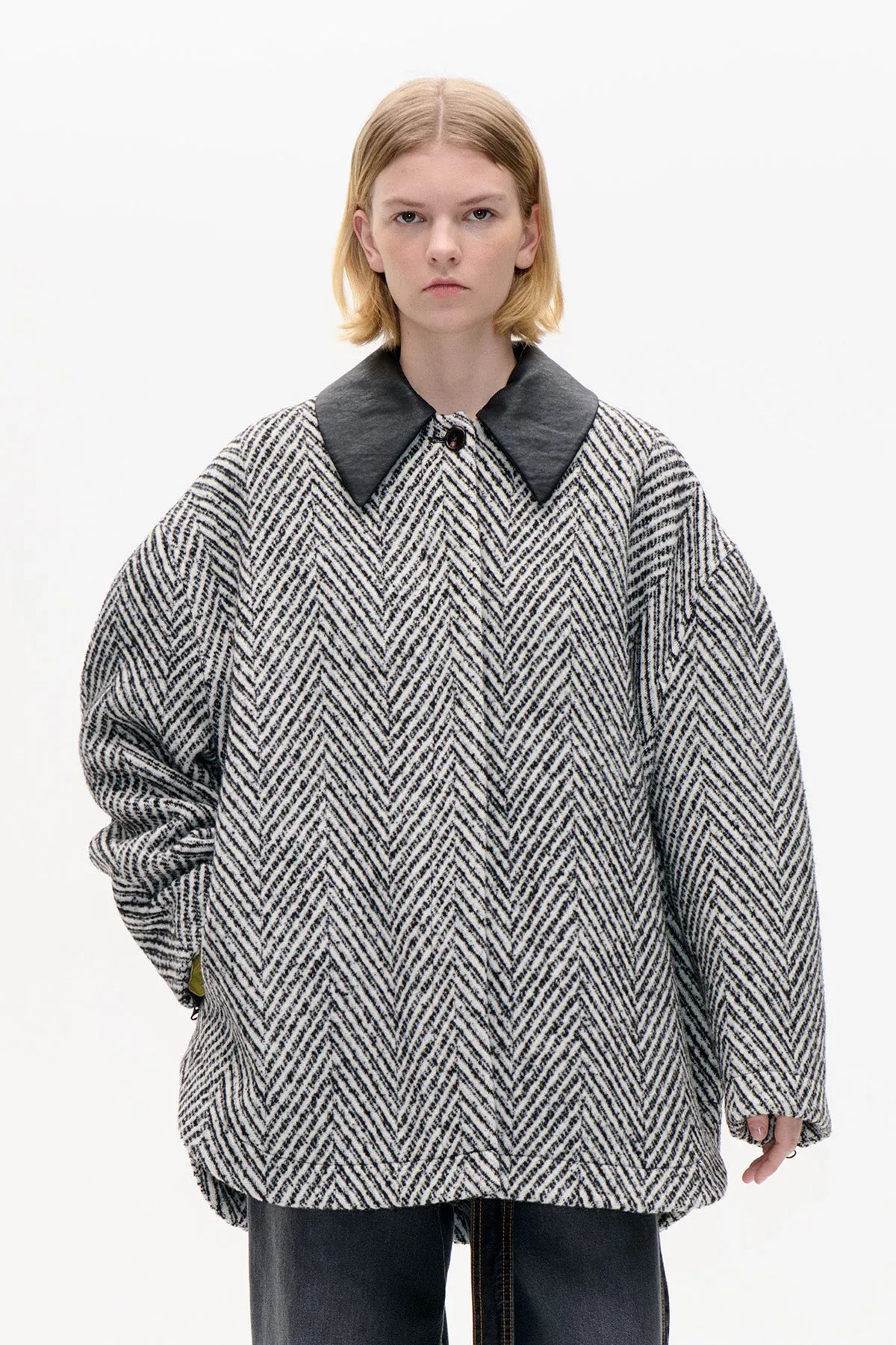 BERFE JACKET | Black White Herringbone sold by Baum und Pferdgarten
