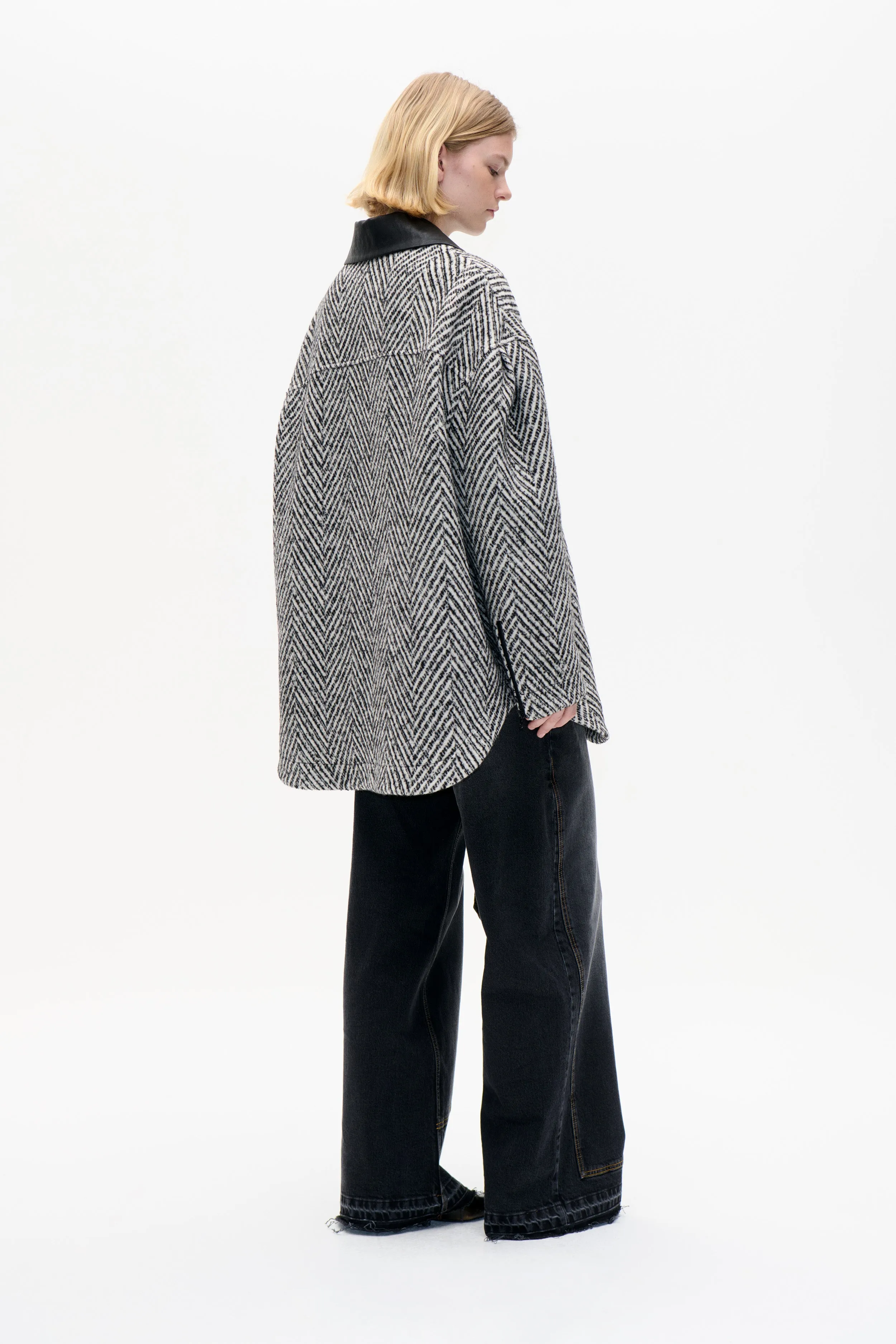 BERFE JACKET | Black White Herringbone sold by Baum und Pferdgarten product image thumbnail 3