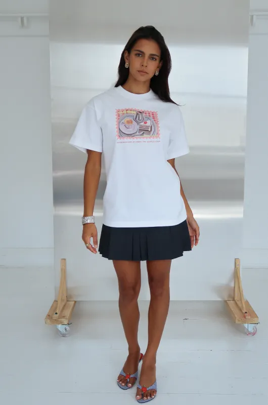 CAFÉ MODE TEE made by Mode Mischief