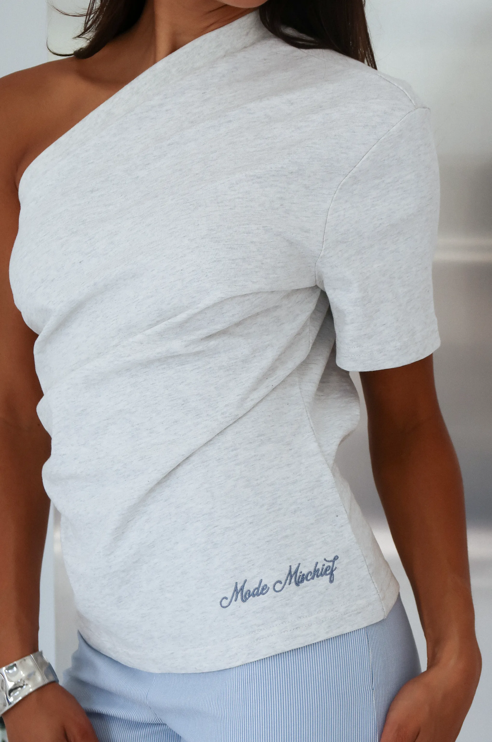 COLD SHOULDER TEE sold by Mode Mischief product image thumbnail 4