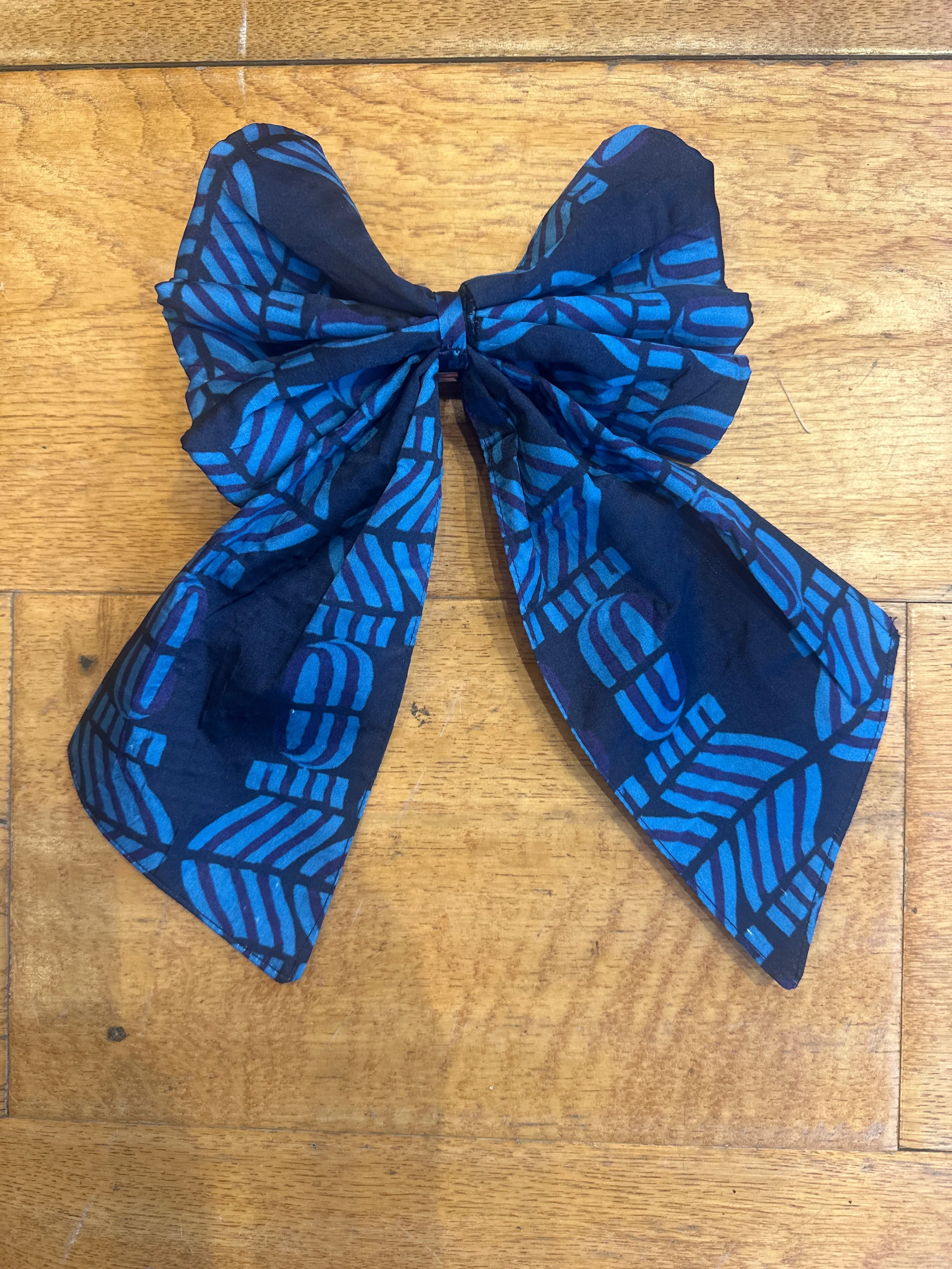 Bow hair clip sold by Humphries & Begg
