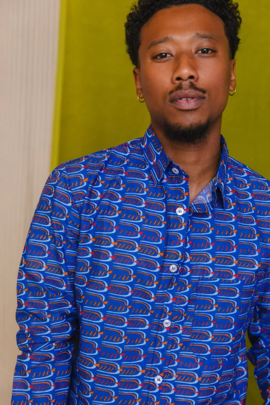 Robbie Shirt in 'Beaky on Blue' made by Humphries & Begg