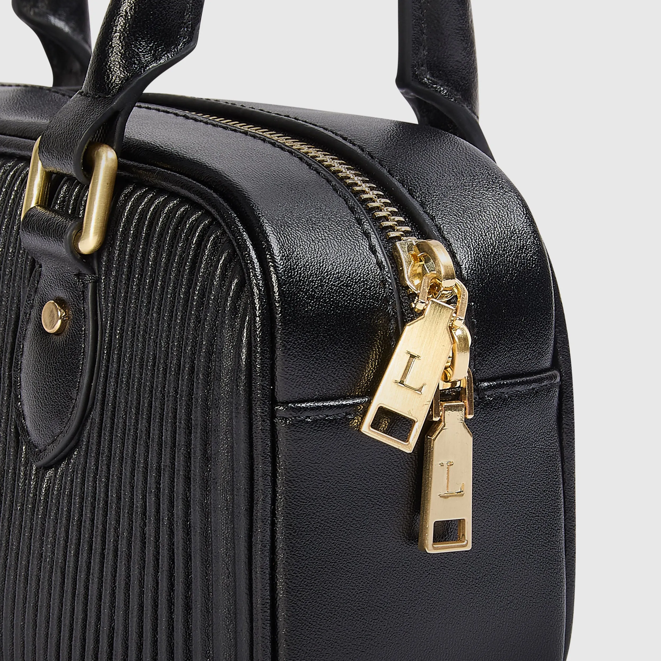 Annika Bowling Bag - Black sold by Lounge Underwear product image thumbnail 4