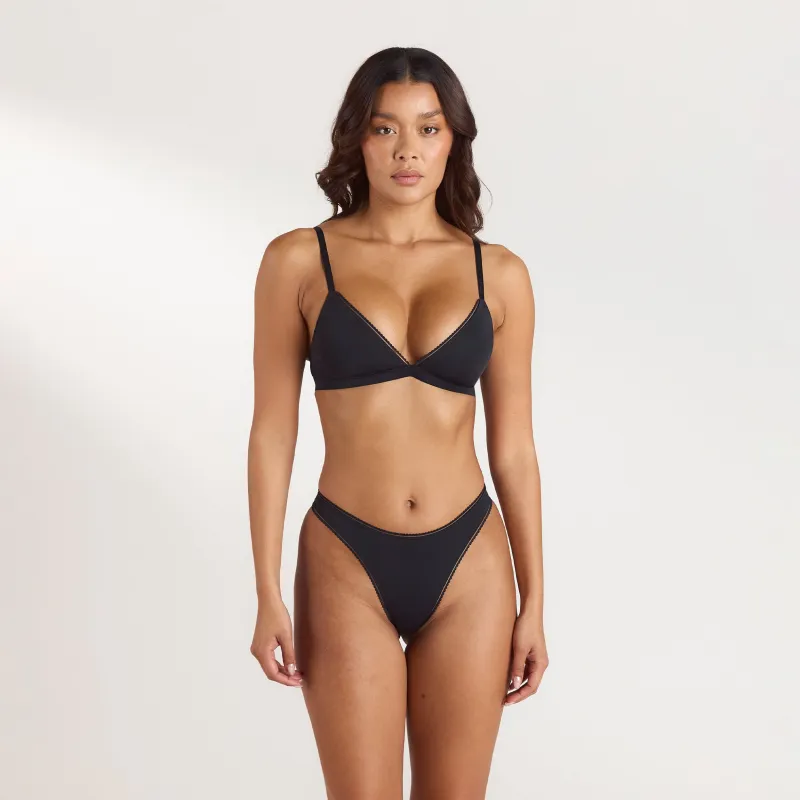 Comfort Triangle Bralette - Black made by Lounge Underwear