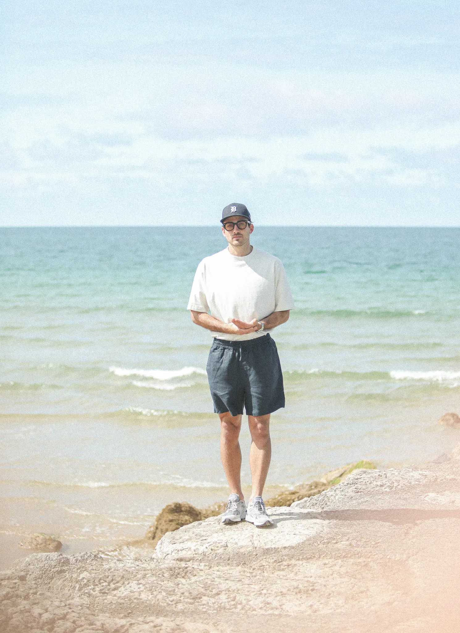 Beach Short - Lin Navy sold by Drapeau noir