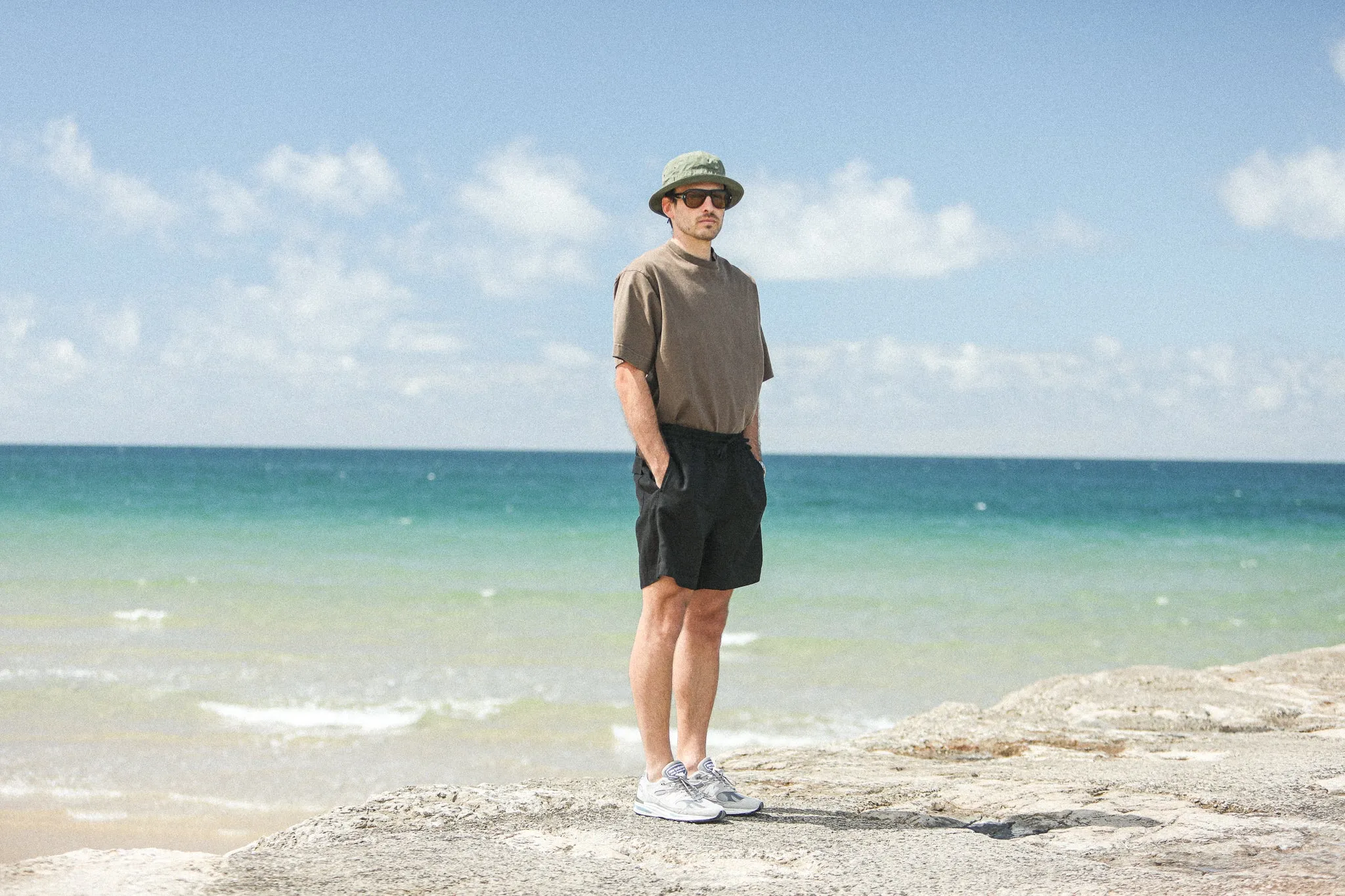 Beach Short - Lin Noir sold by Drapeau noir product image thumbnail 3