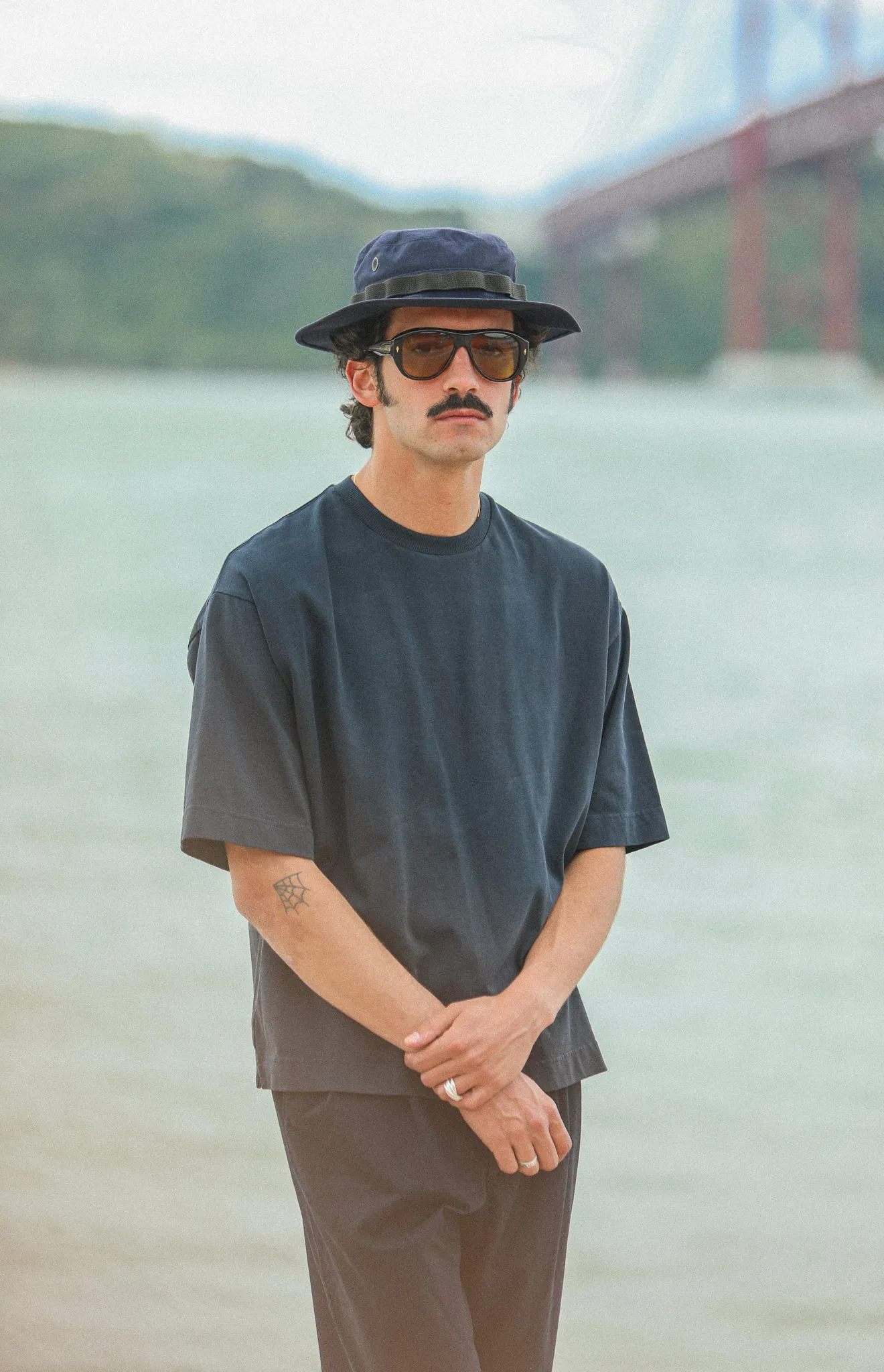 Tee-Shirt Oversize Acid Wash Indigo sold by Drapeau noir product image thumbnail 4