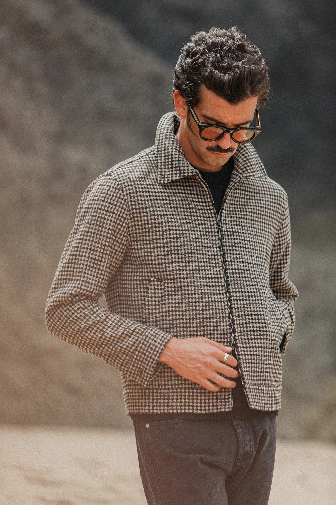 Blouson Aviateur Laine Pied de Poule Beige sold by Drapeau noir product image thumbnail 2