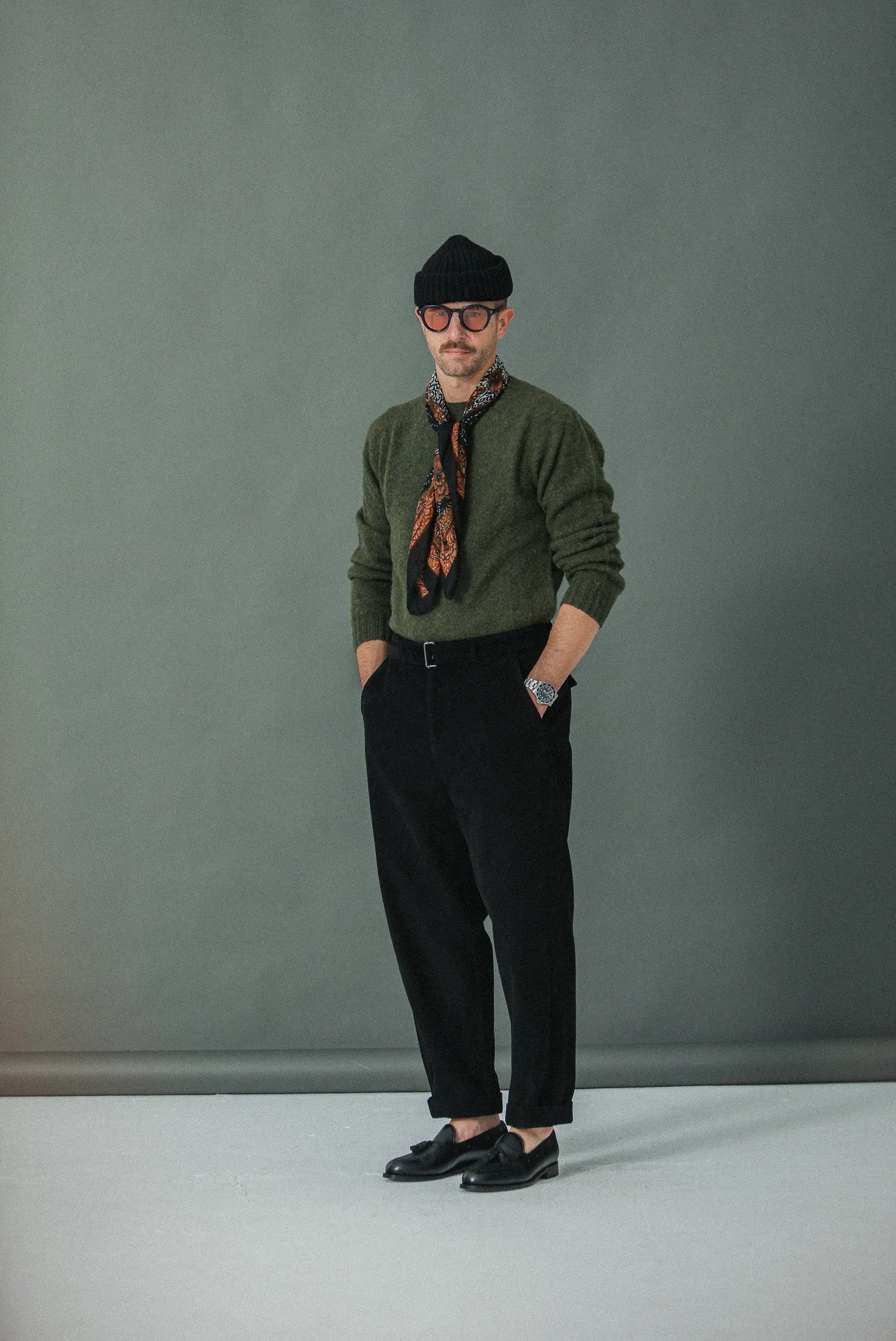 Chino Militaire Velours Noir - Comfort Fit sold by Drapeau noir