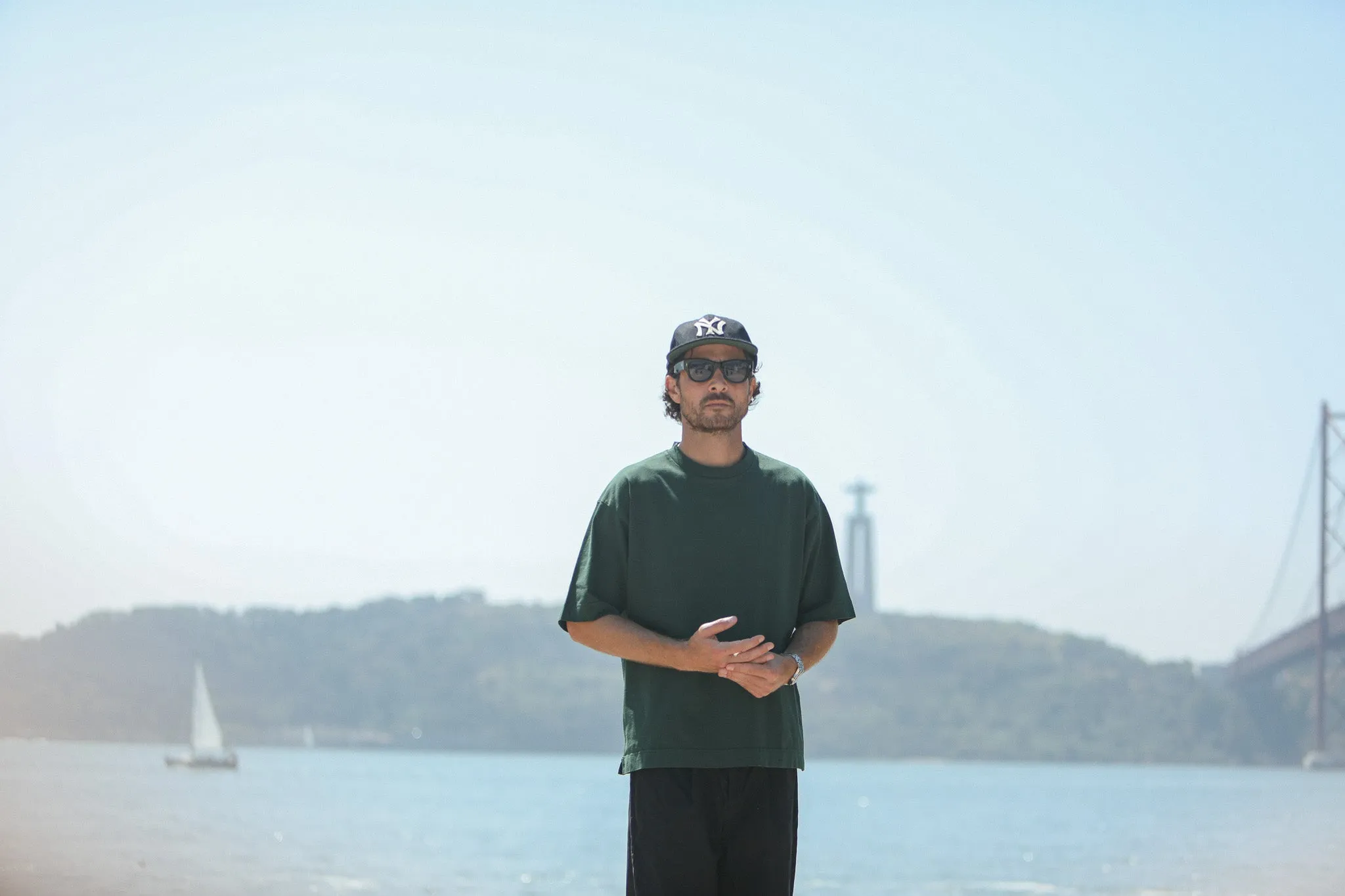 Tee-Shirt Oversize Green sold by Drapeau noir product image thumbnail 5