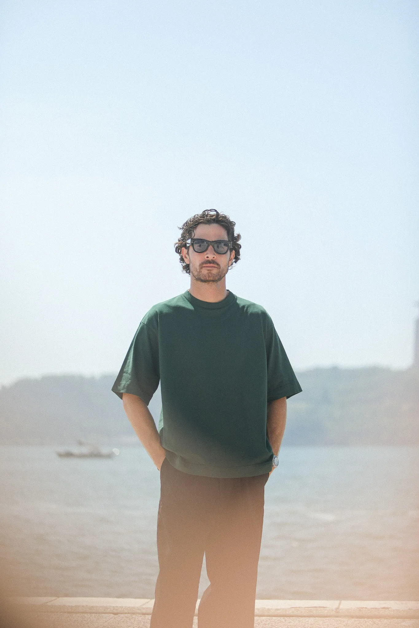 Tee-Shirt Oversize Green sold by Drapeau noir product image thumbnail 4