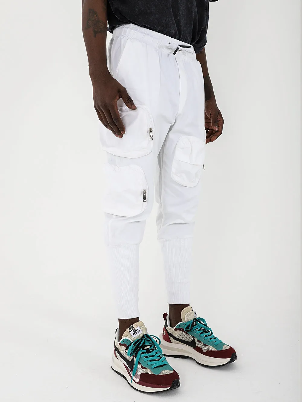 STERLING JOGGERS sold by Sernes