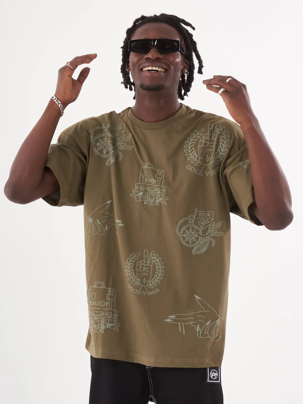 VICTORY T-SHIRT sold by Sernes product image thumbnail 3