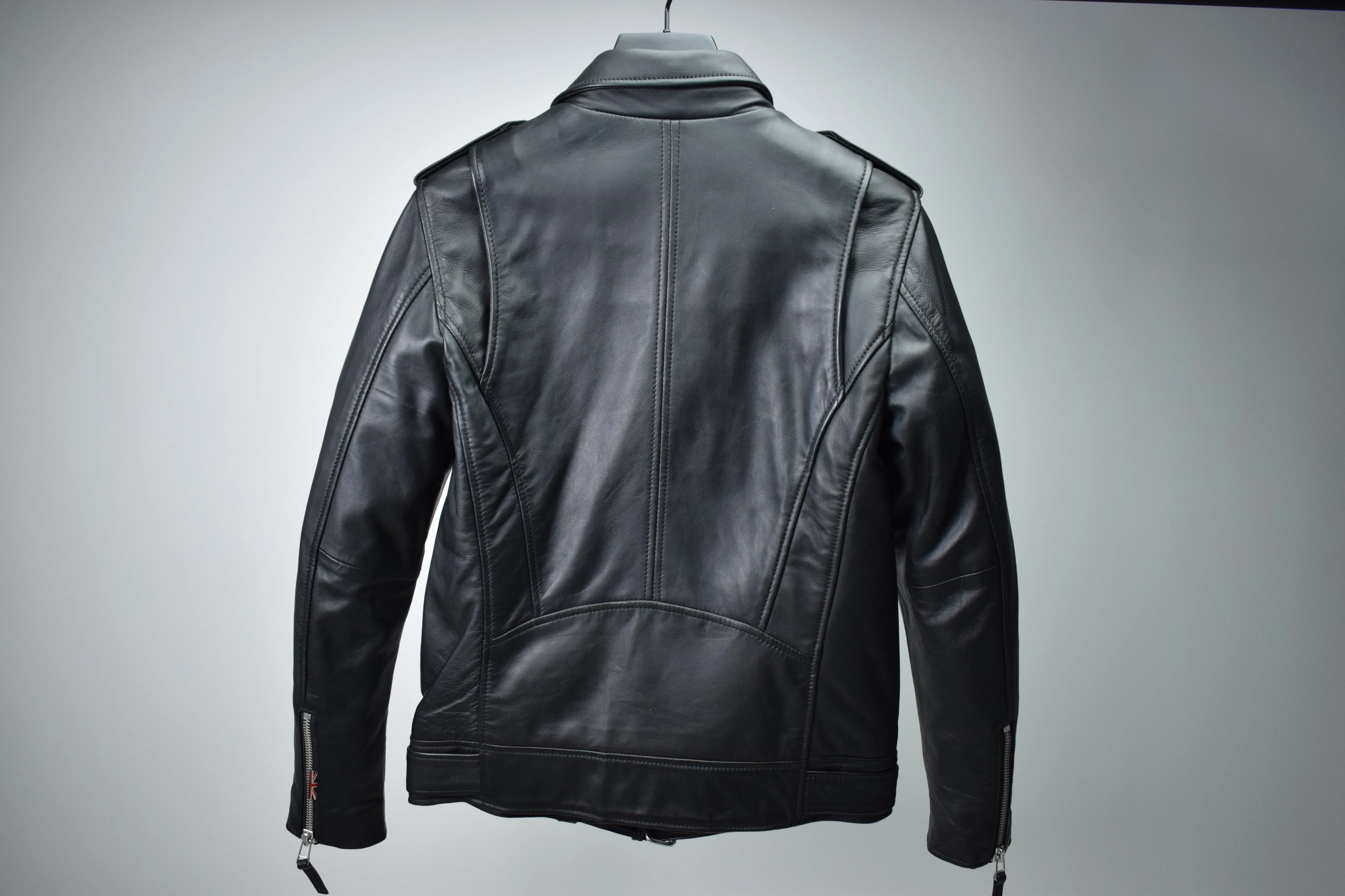 SM045 / Voyager 2.0 (MEN'S) sold by Boda Skins product image thumbnail 2