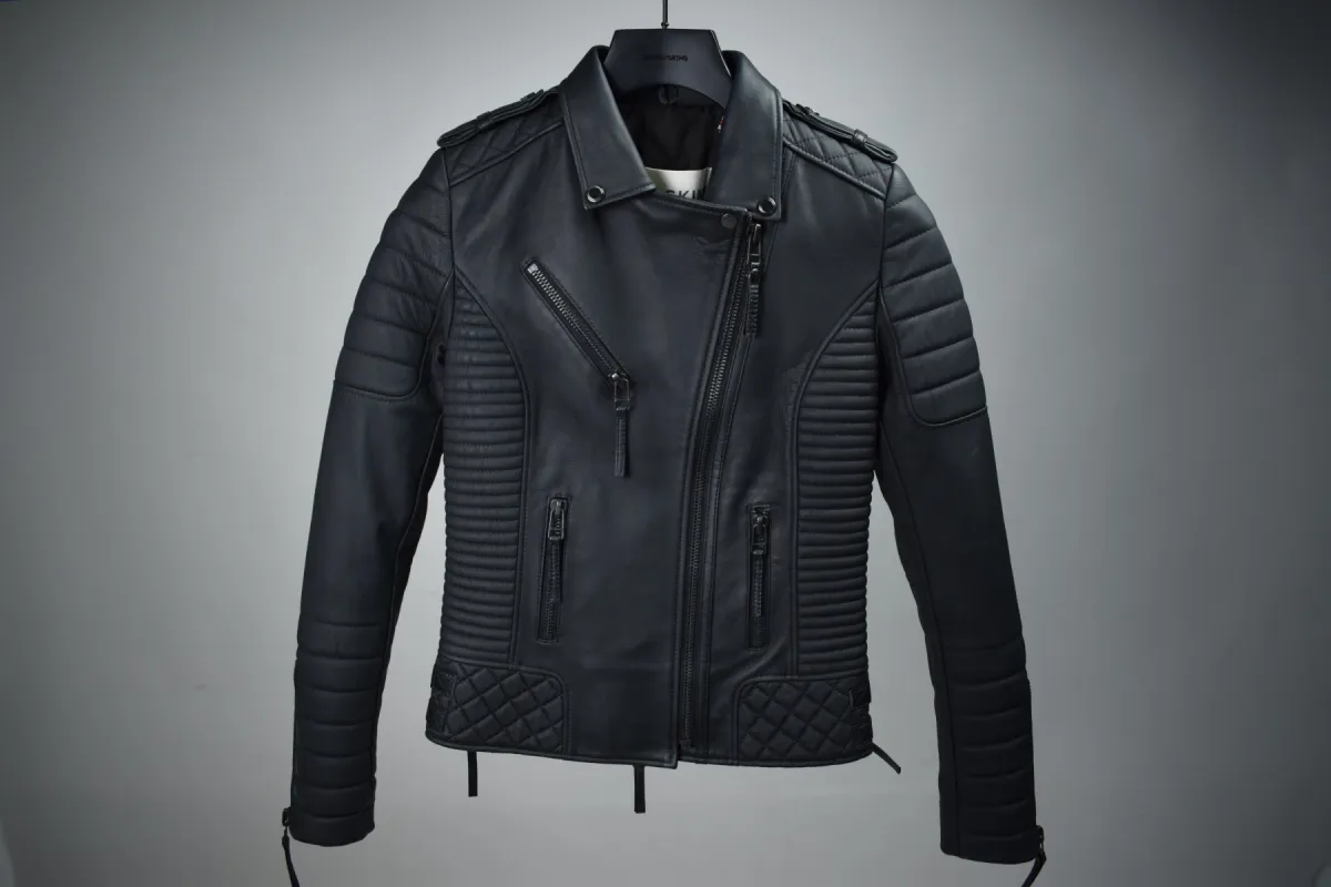 SF111 KAY MICHAELS 2.0: GUN METAL HARDWARE (WOMEN'S) sold by Boda Skins