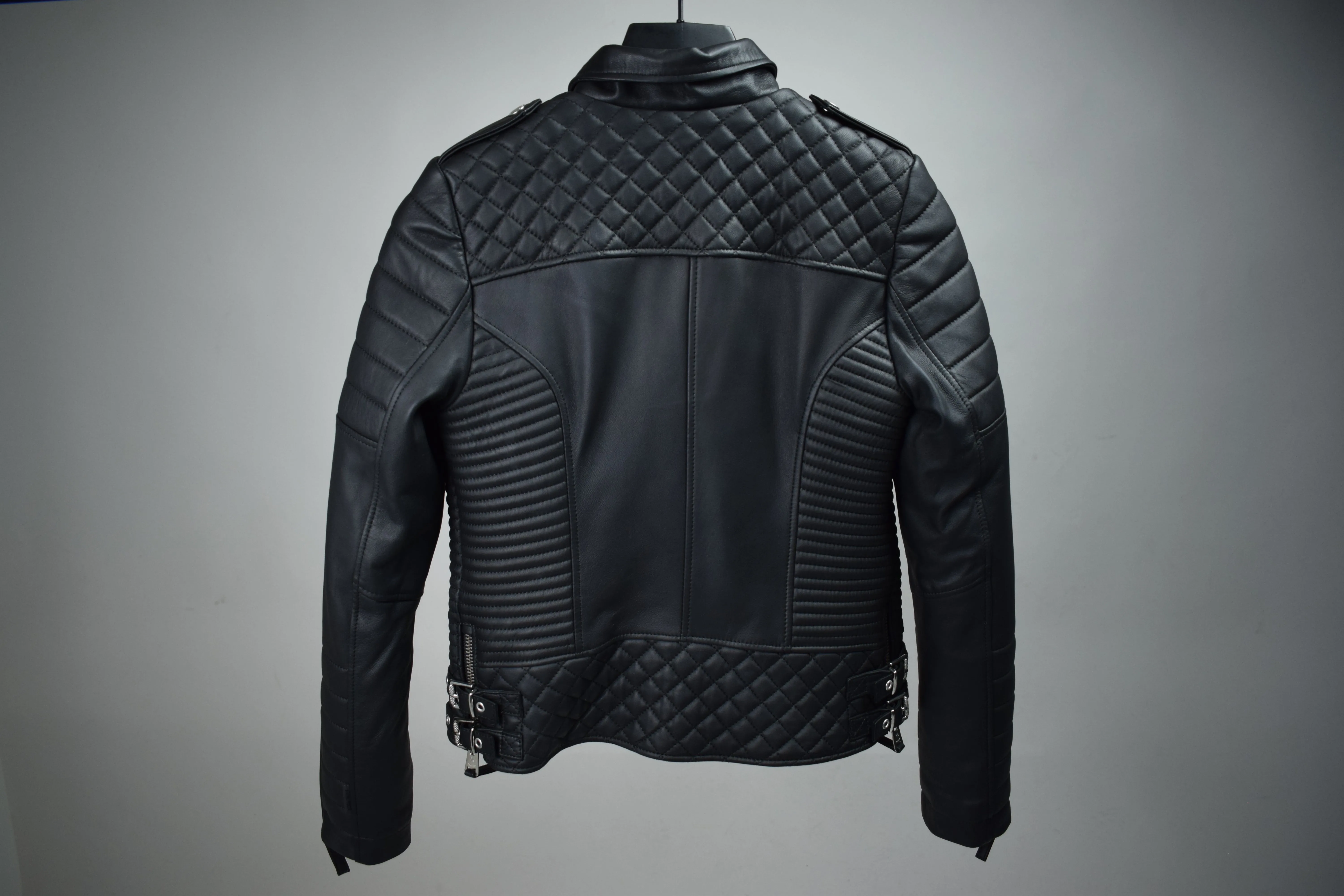 Kay Michaels 3.0: Silver Hardware / Womens / S / Good sold by Boda Skins product image thumbnail 2