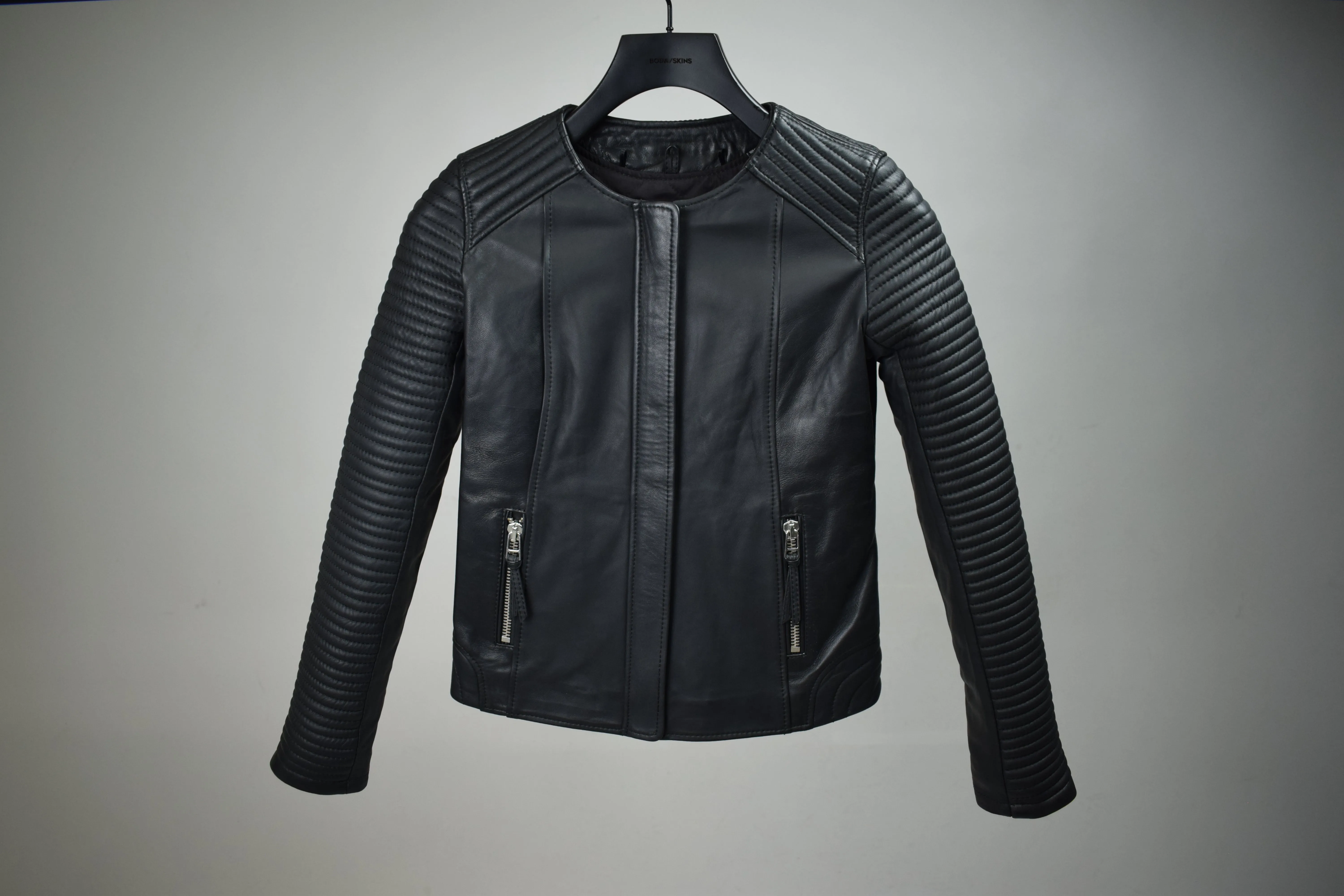 SF079 / AXL: Silver Hardware (WOMEN'S) sold by Boda Skins