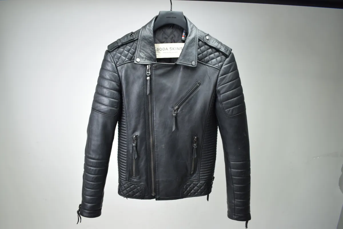 Kay Michaels 2.0: Gun Metal / Mens / S / Used sold by Boda Skins